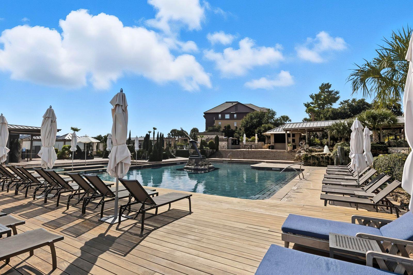 82 Island Dr # 8202, Horseshoe Bay, TX 78657