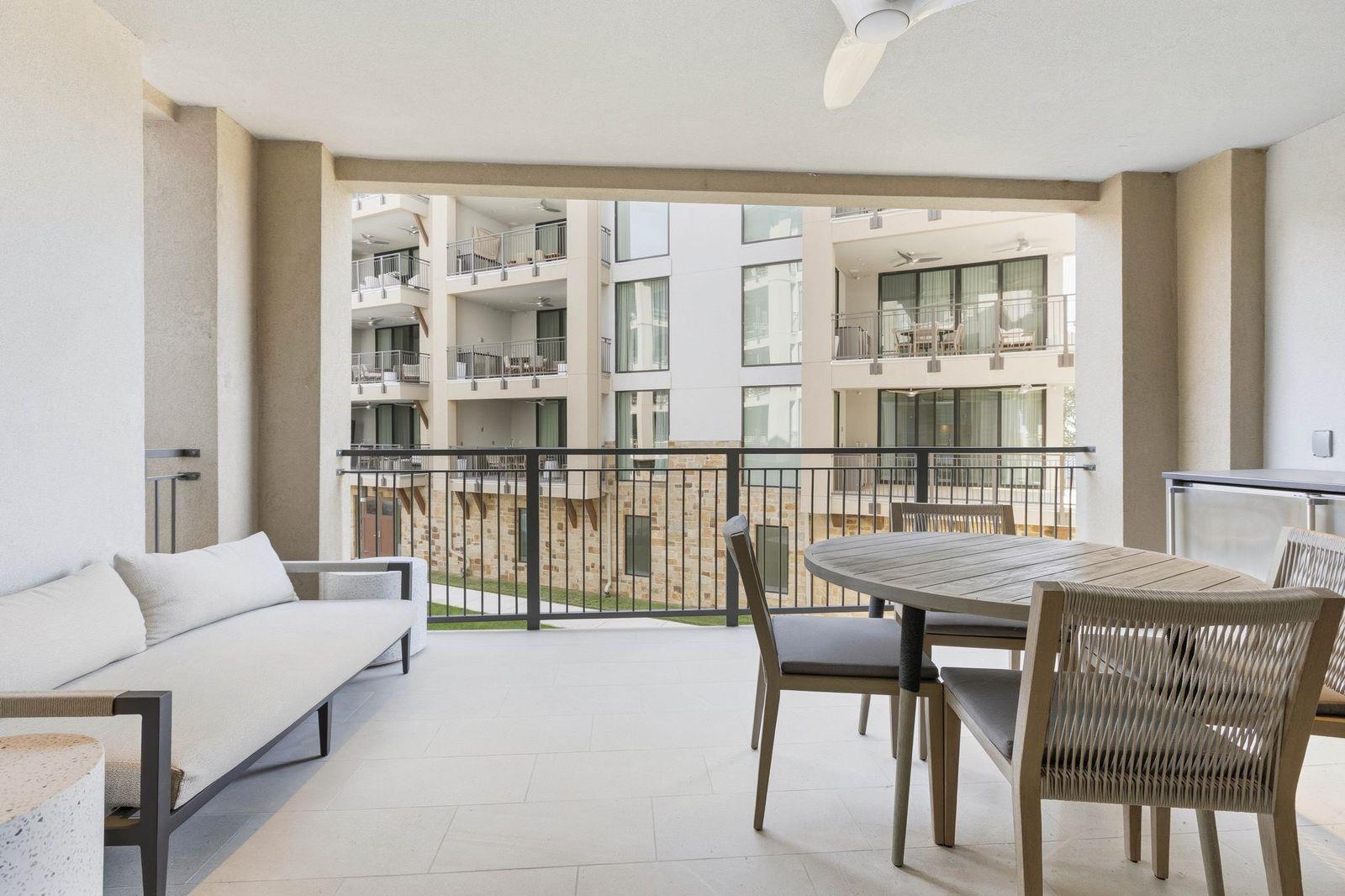 82 Island Dr # 8202, Horseshoe Bay, TX 78657