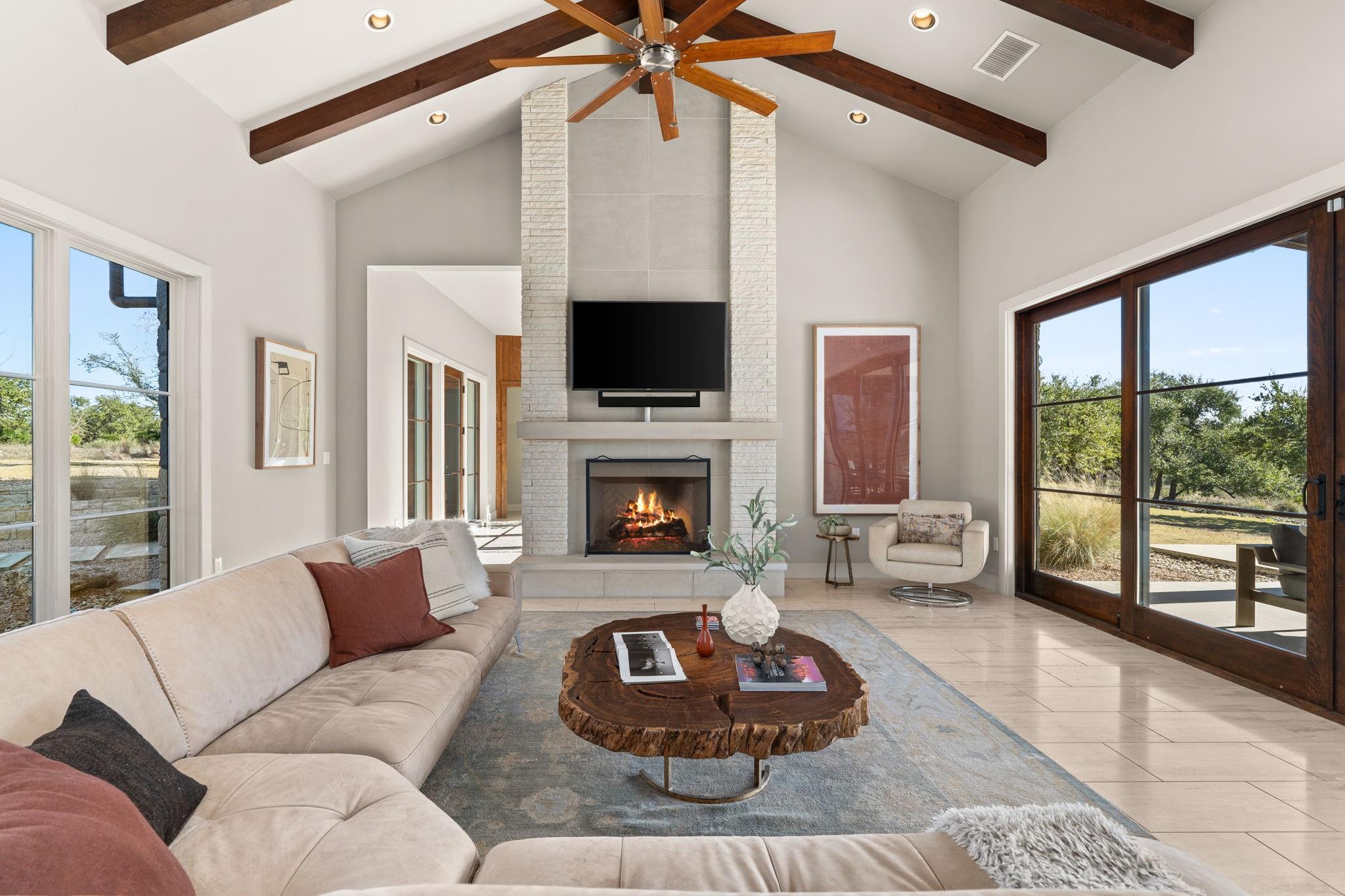 2560 Bell Springs Rd, Dripping Springs, TX 78620