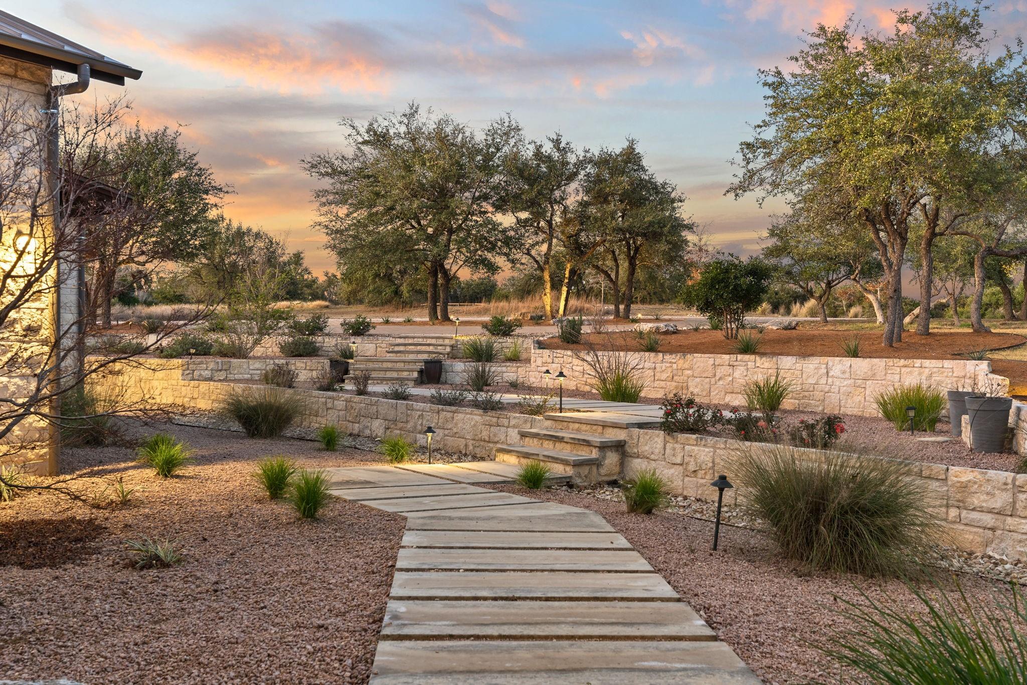 2560 Bell Springs Rd, Dripping Springs, TX 78620