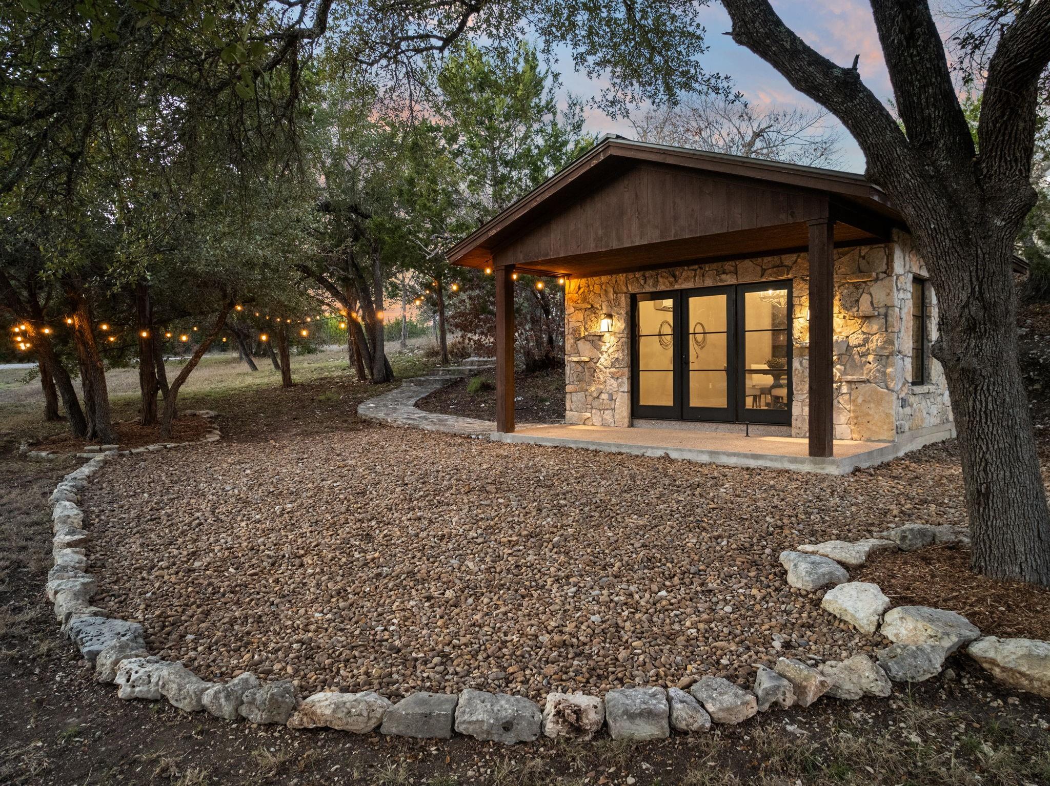 2560 Bell Springs Rd, Dripping Springs, TX 78620