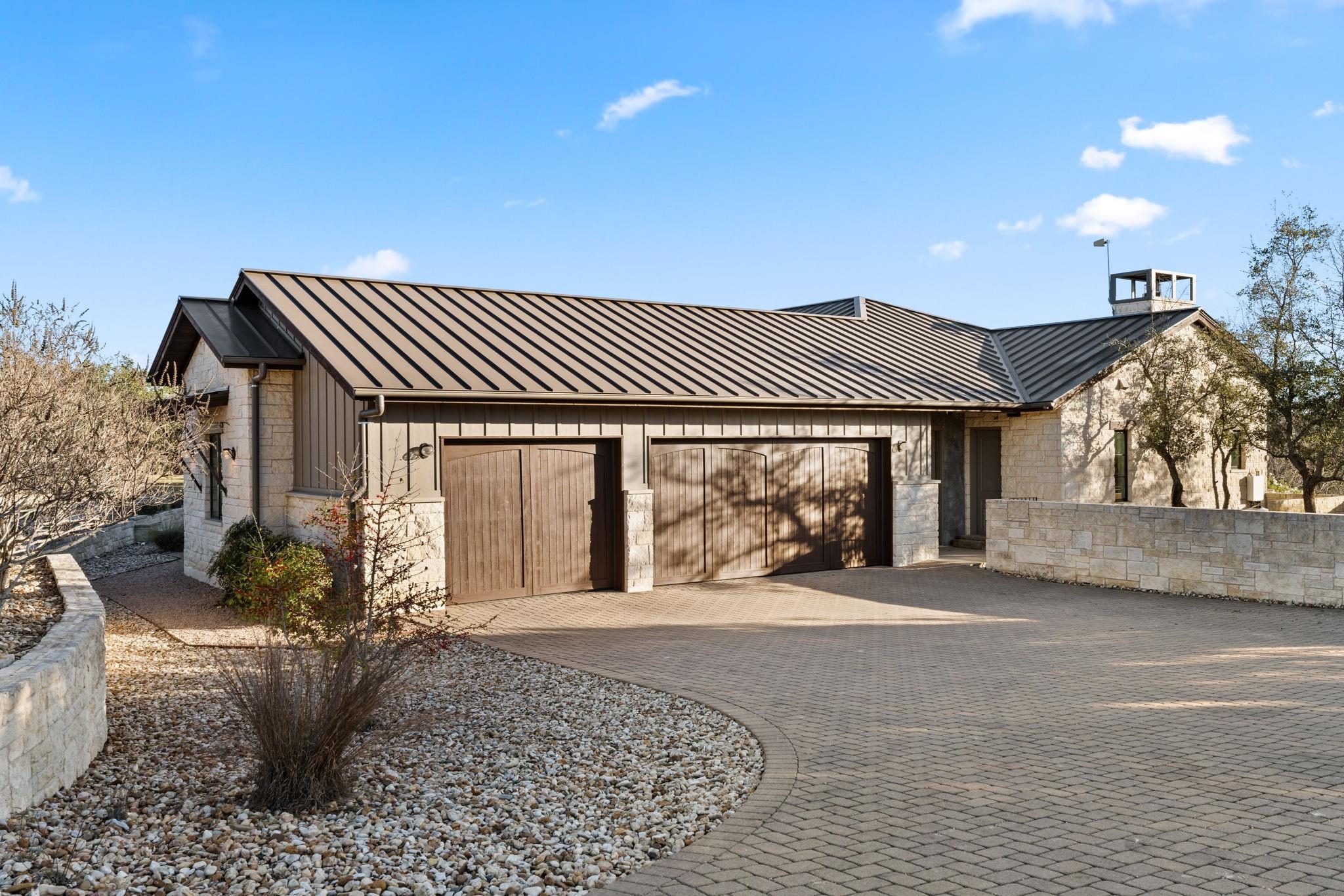 2560 Bell Springs Rd, Dripping Springs, TX 78620