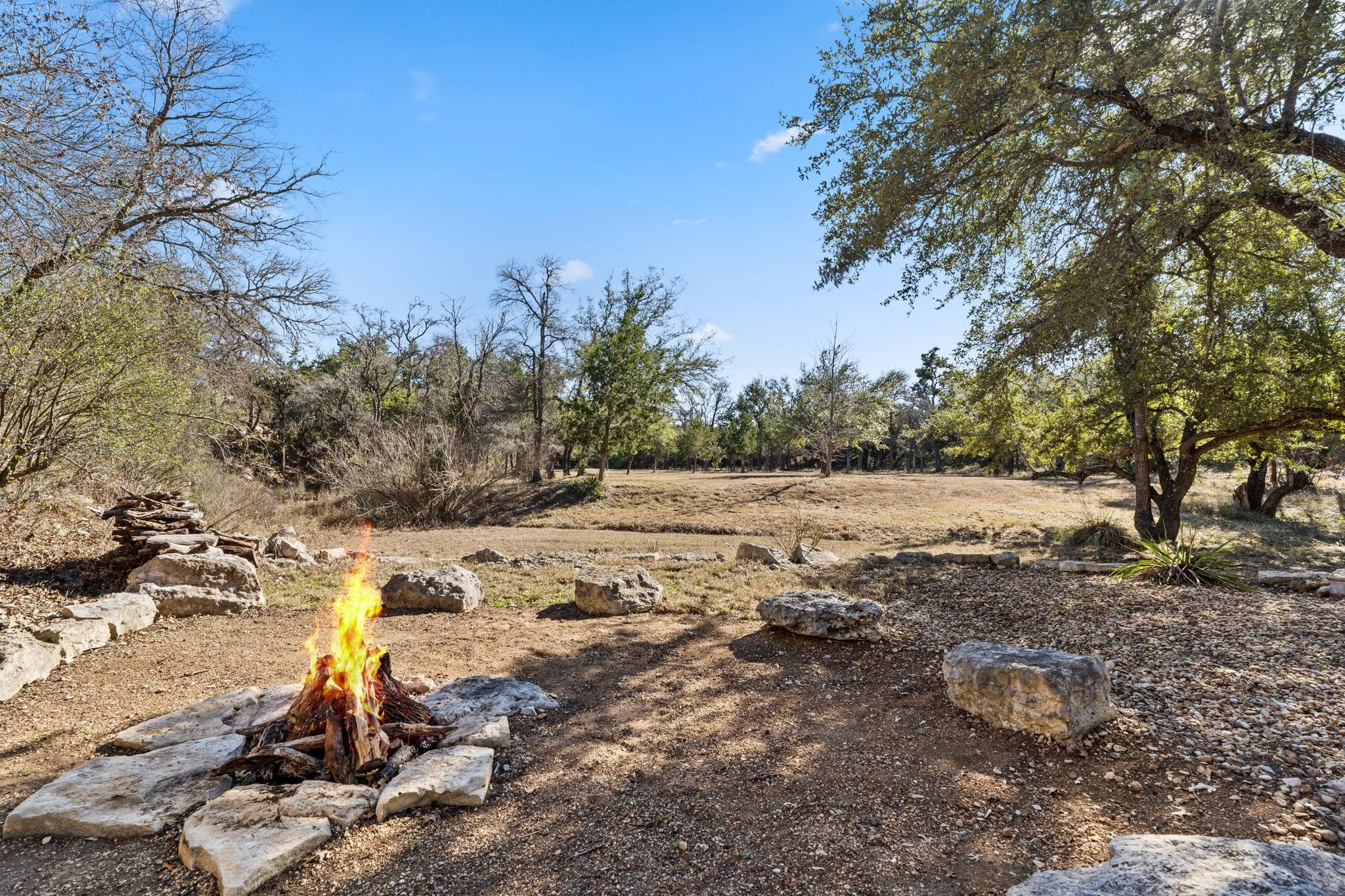 2560 Bell Springs Rd, Dripping Springs, TX 78620