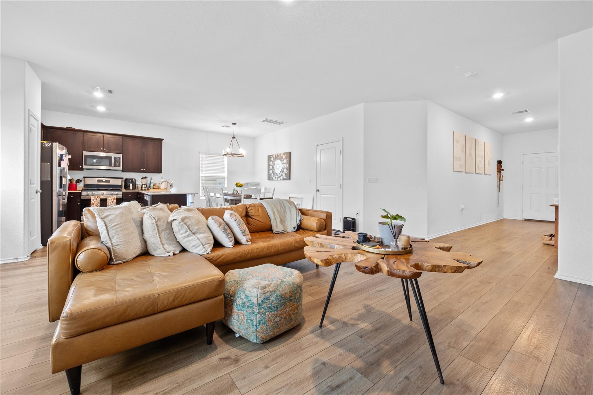 14417 Dora Amellia Cv, Pflugerville, TX 78660