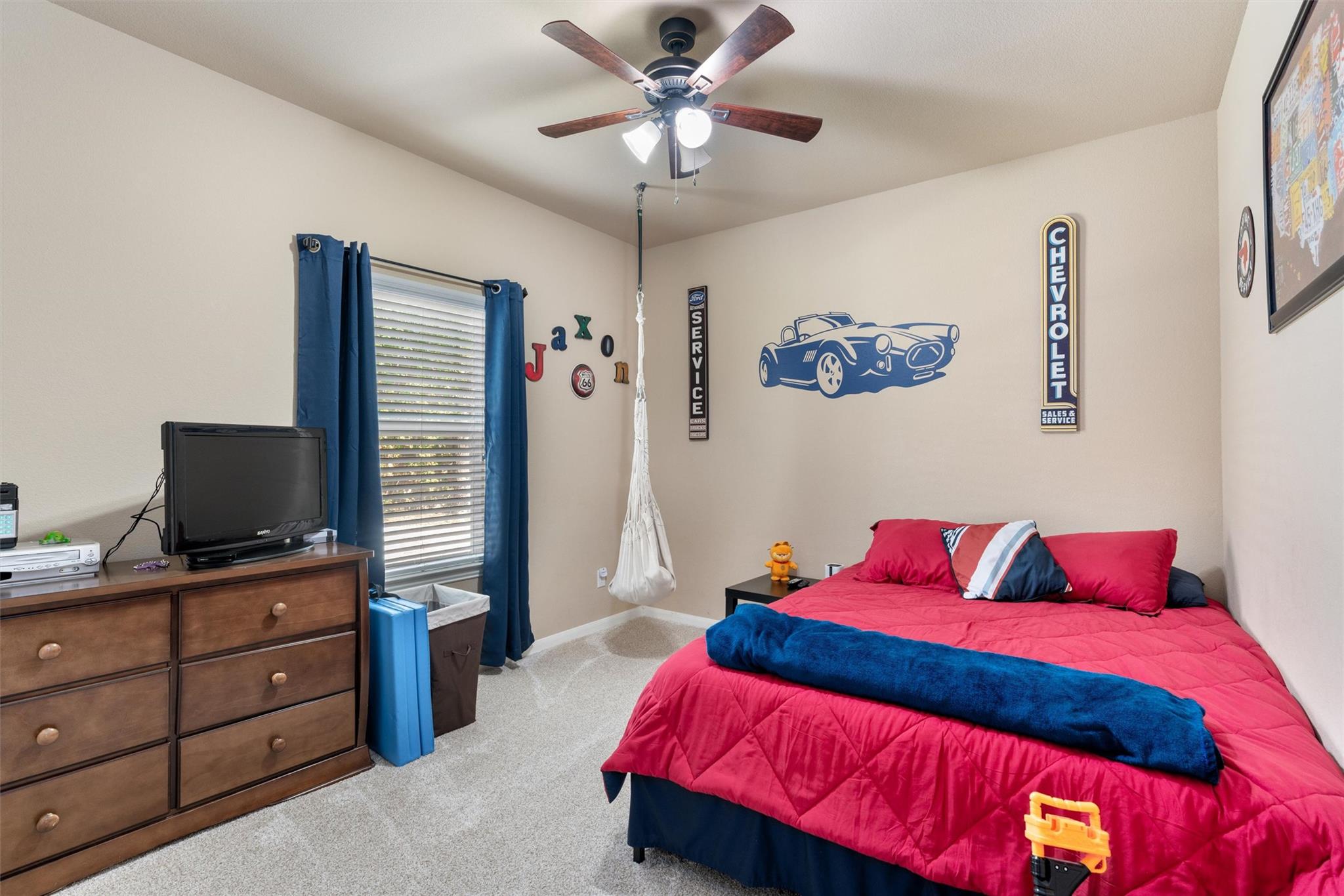 1301 Red Stag Pl, Round Rock, TX 78665