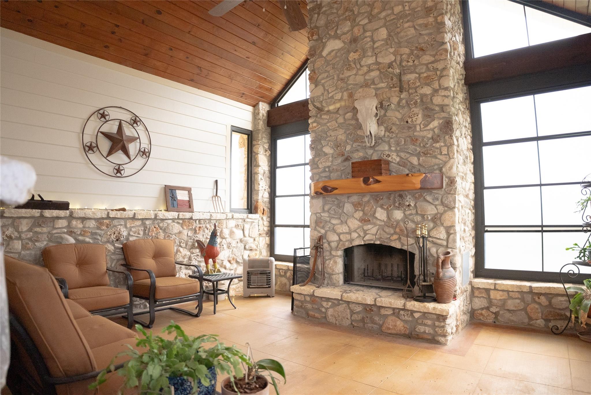 2810 Bridlewood Ranches Dr, San Marcos, TX 78666