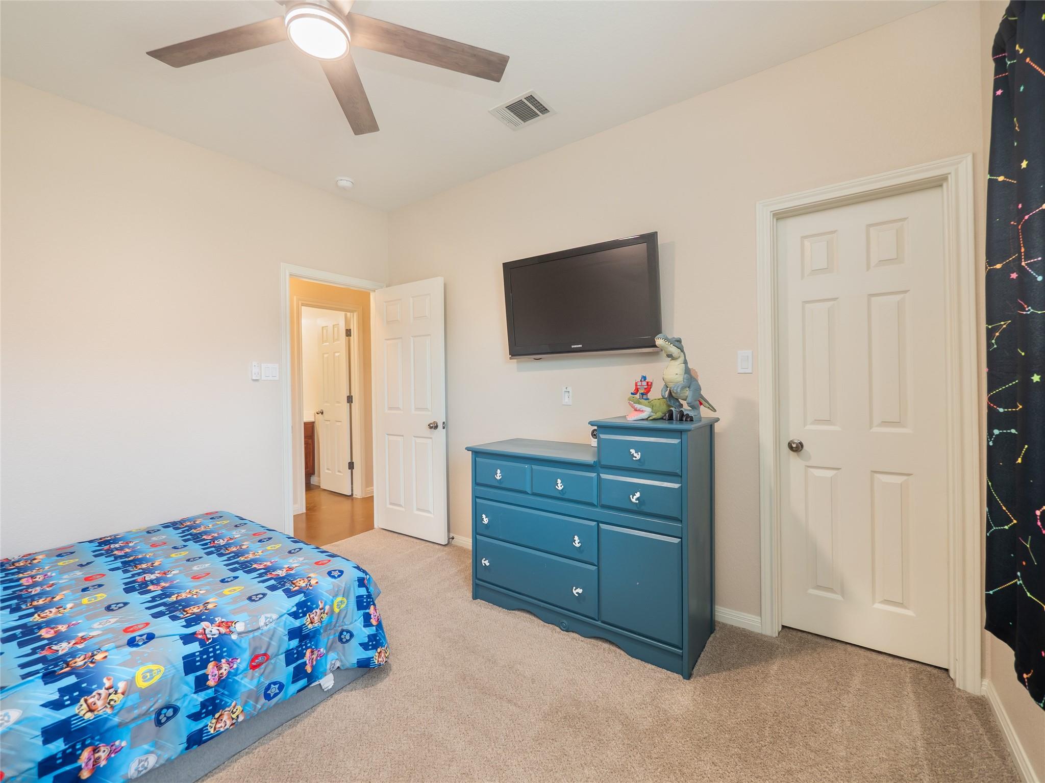 213 Bronco Blvd, Liberty Hill, TX 78642