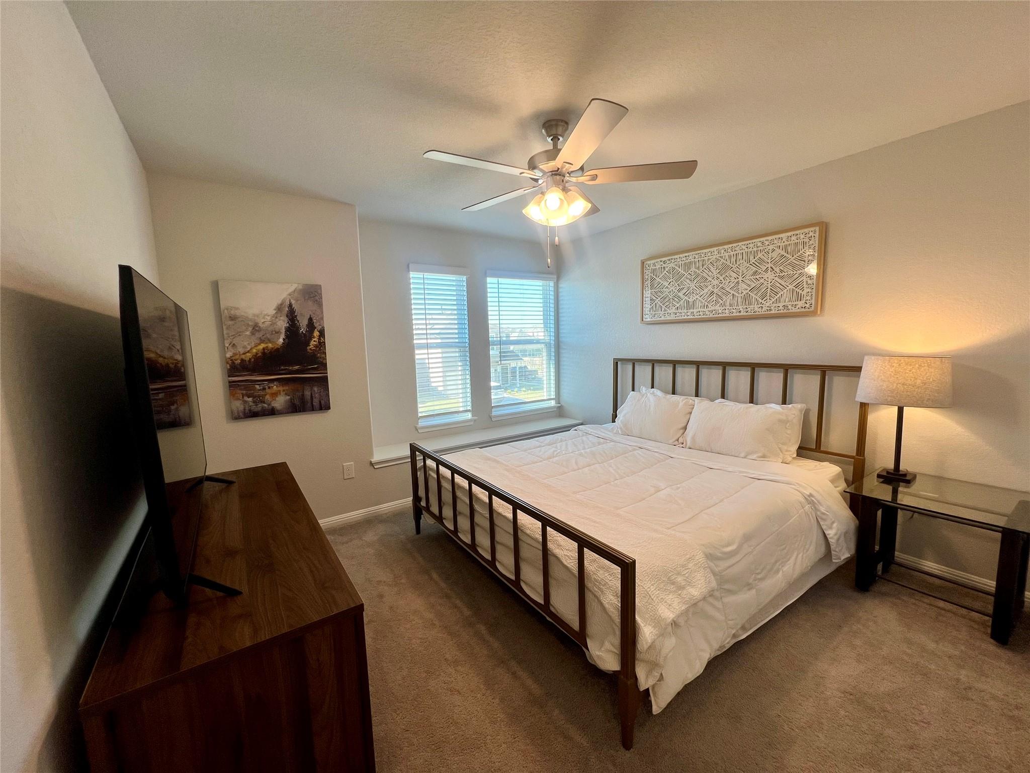 11305 Sentinel Dr, Austin, TX 78747