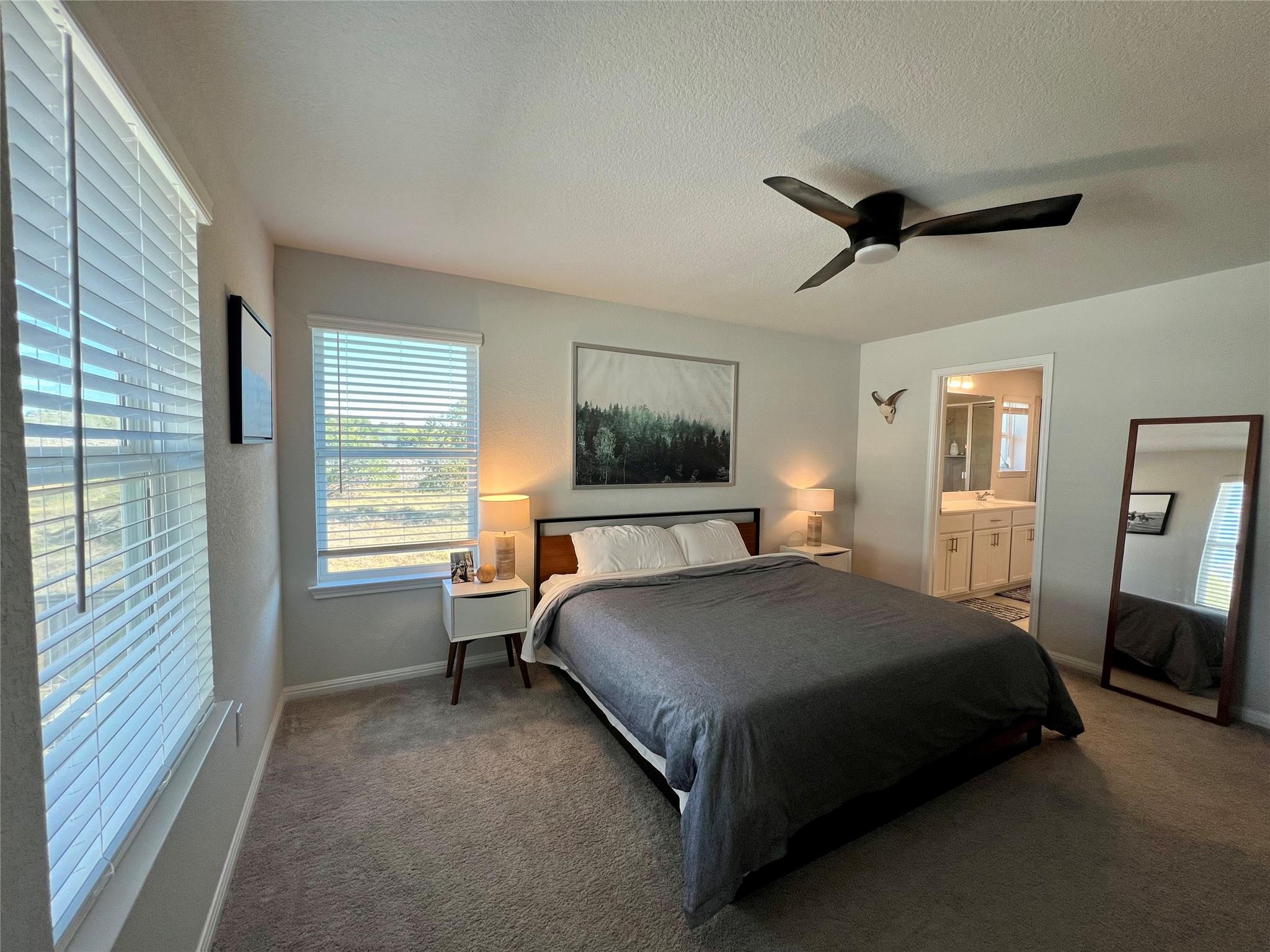 11305 Sentinel Dr, Austin, TX 78747