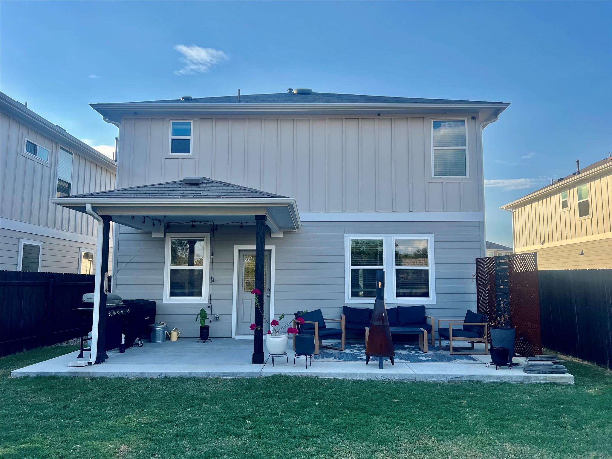 11305 Sentinel Dr, Austin, TX 78747