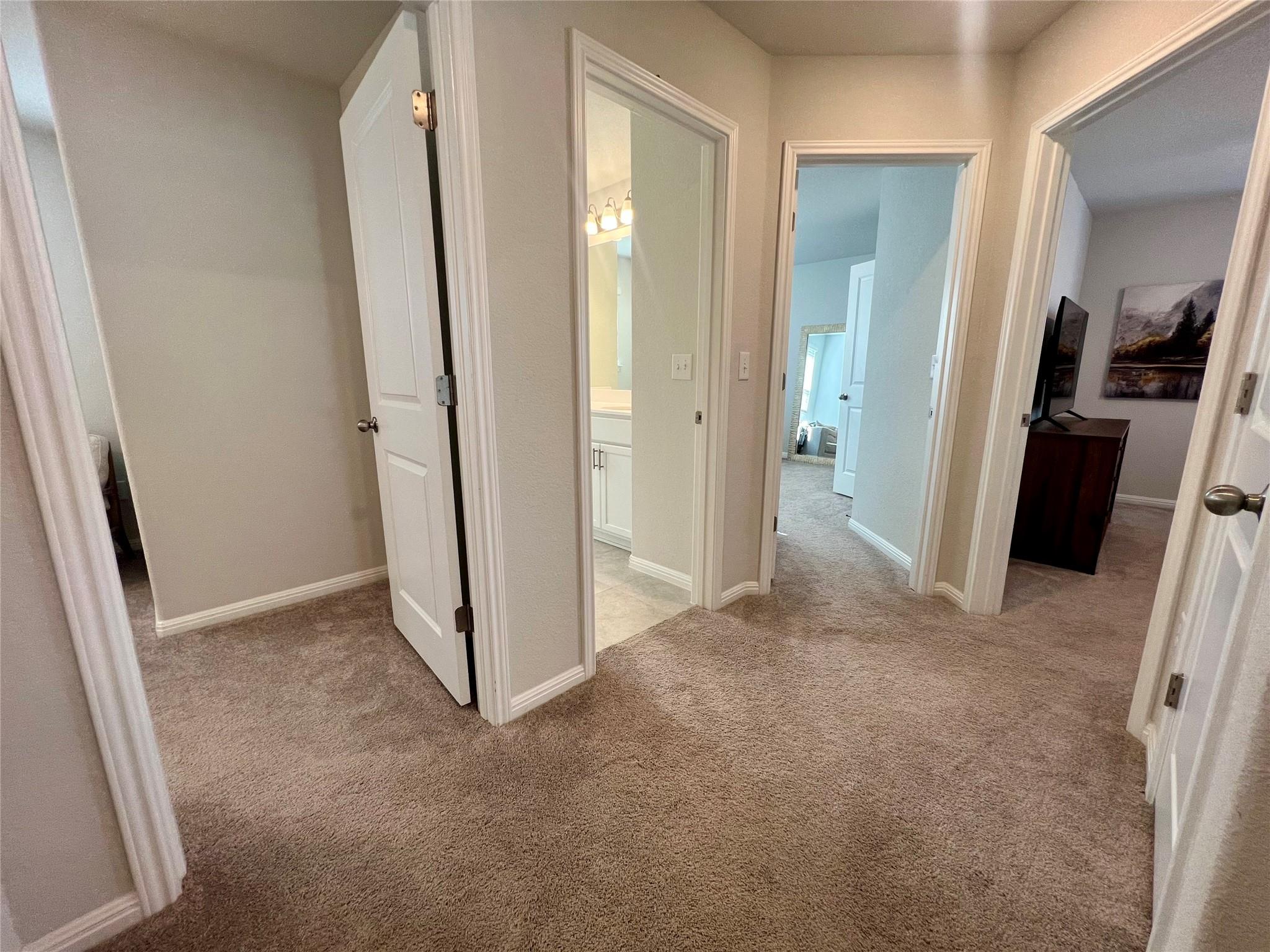 11305 Sentinel Dr, Austin, TX 78747