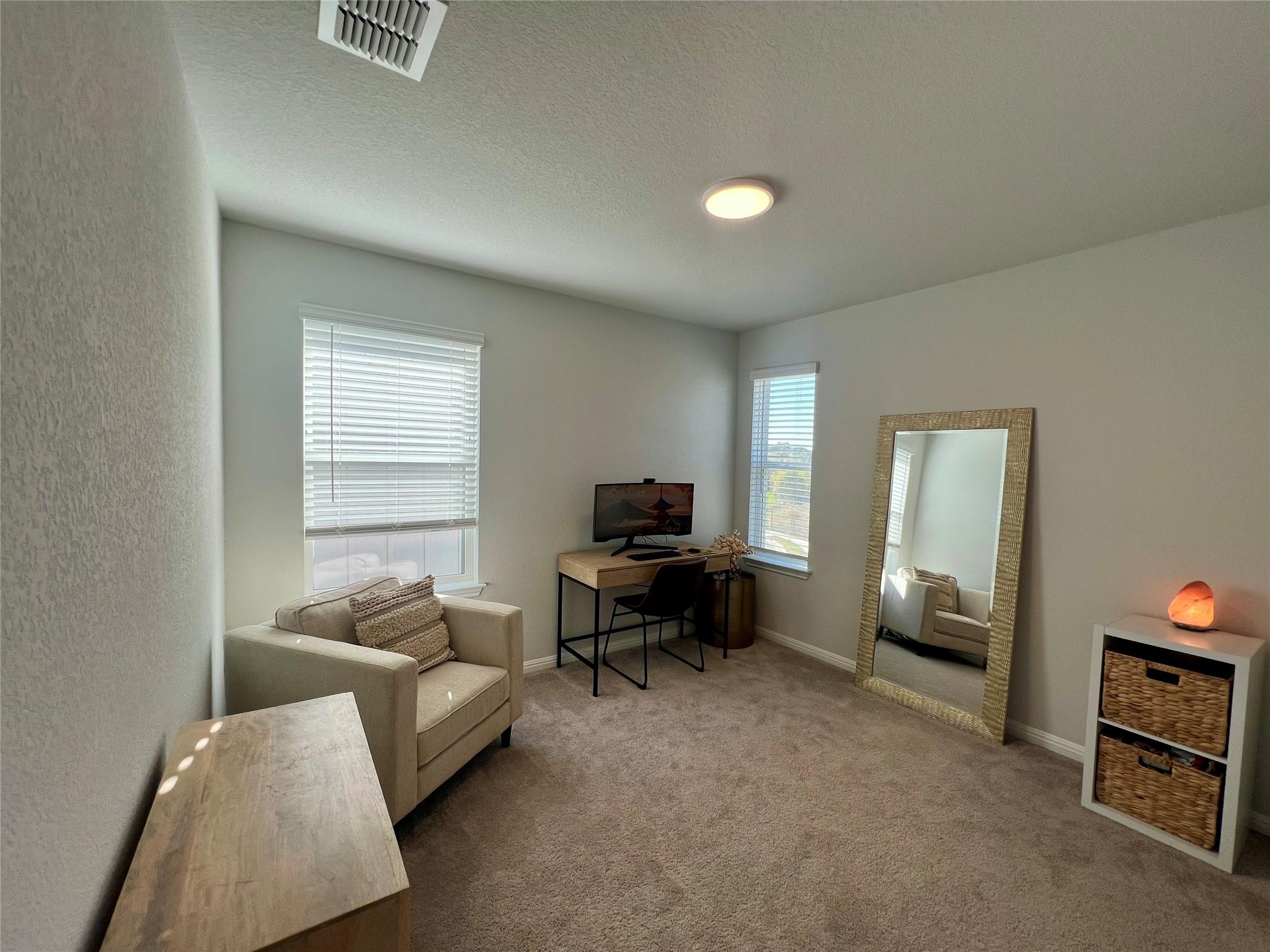 11305 Sentinel Dr, Austin, TX 78747