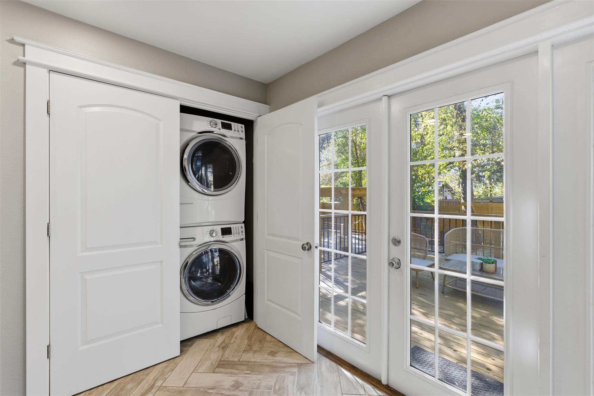 5614 SHOALWOOD Ave, Austin, TX 78756