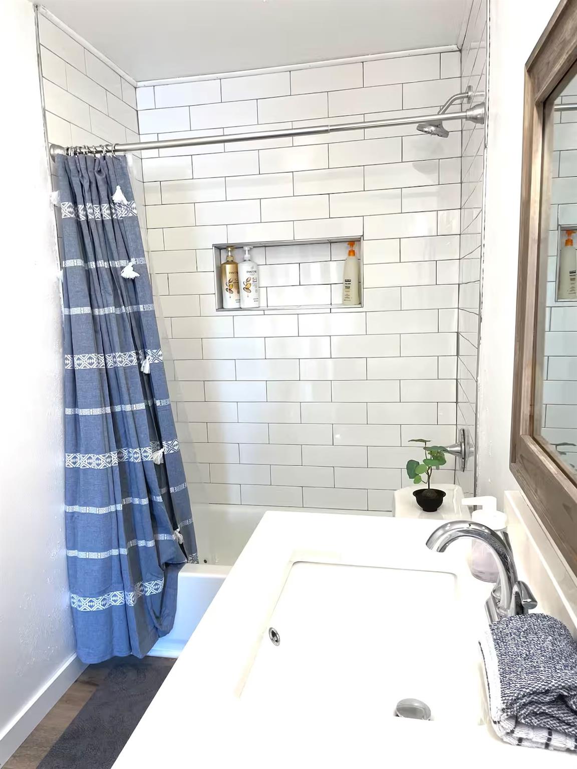 6108 Wheless Cv Cv # D, Austin, TX 78723