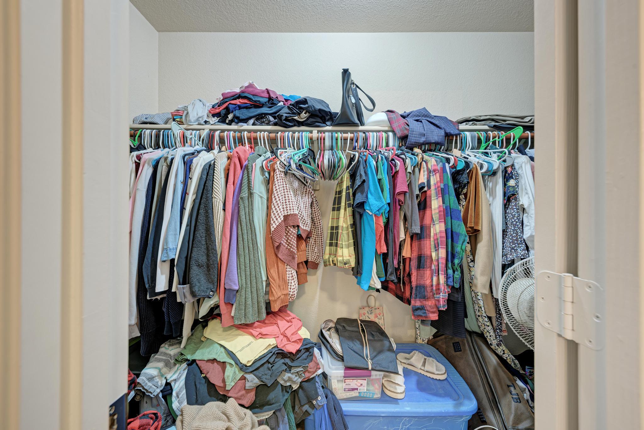 921 Dexter Dr, Leander, TX 78641