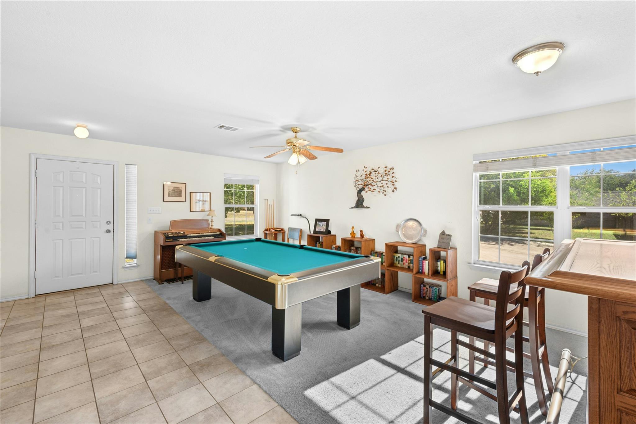 207 Calle Largo, Kyle, TX 78640