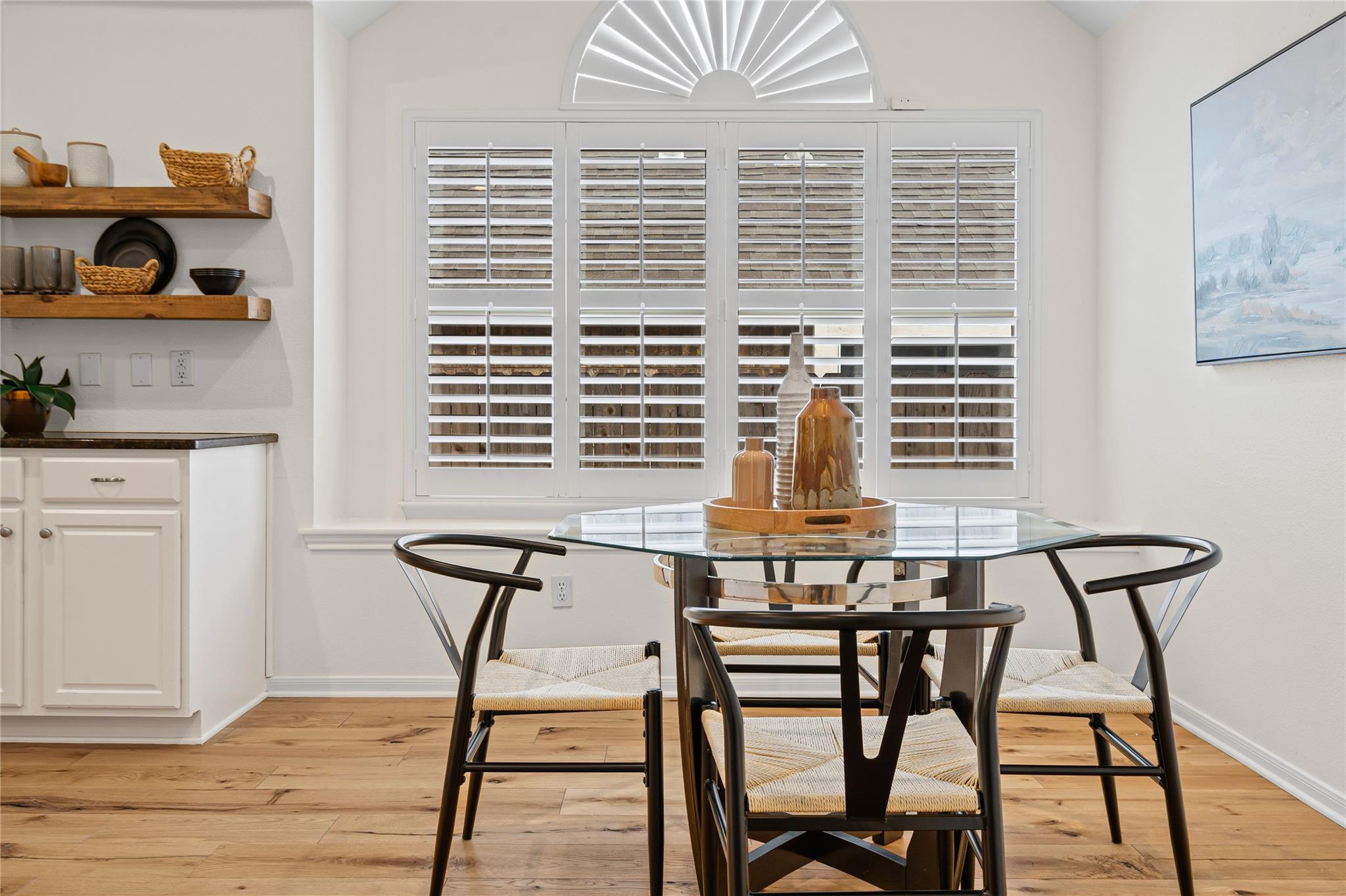 9317 Colberg Dr, Austin, TX 78749