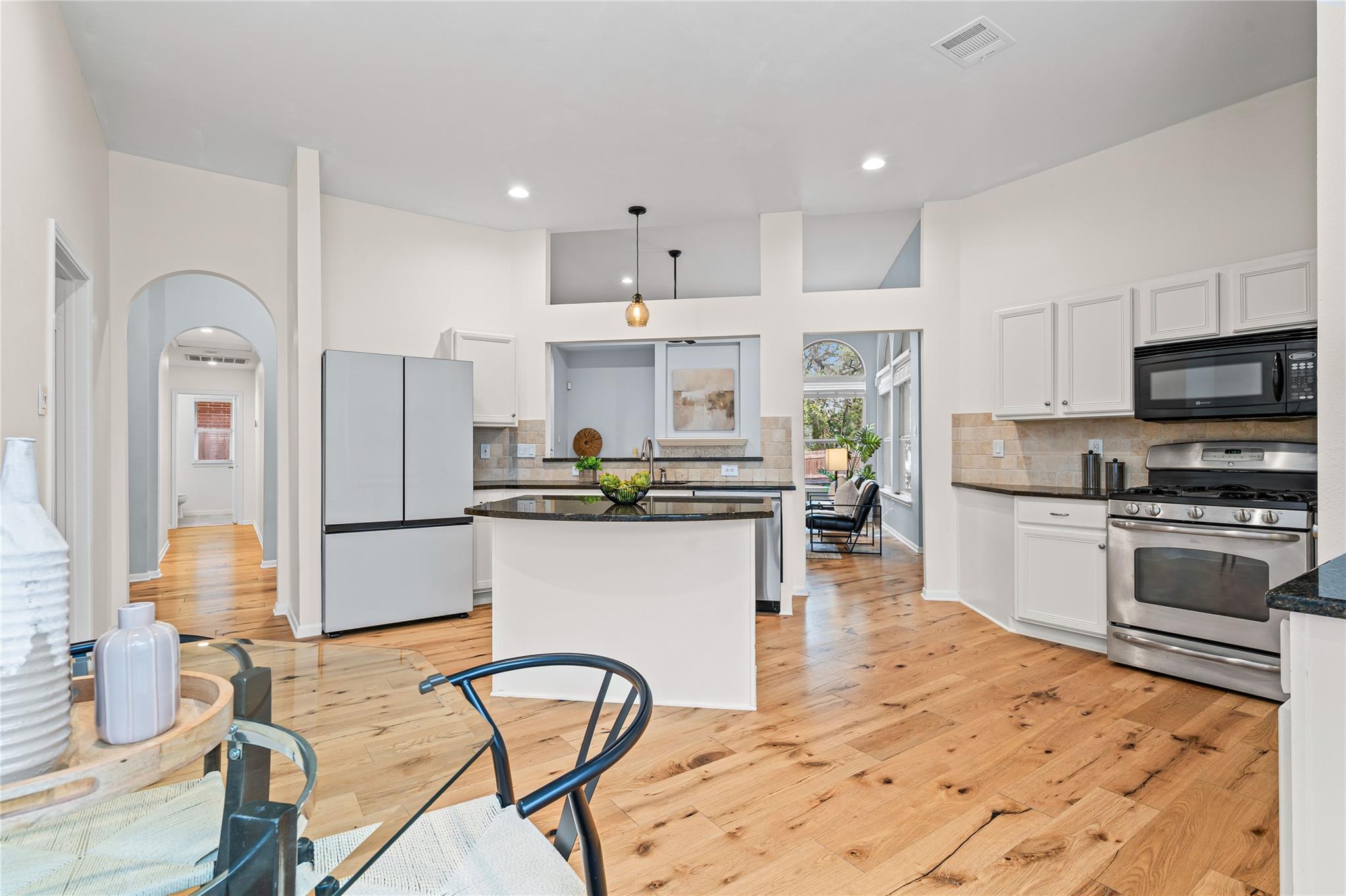 9317 Colberg Dr, Austin, TX 78749