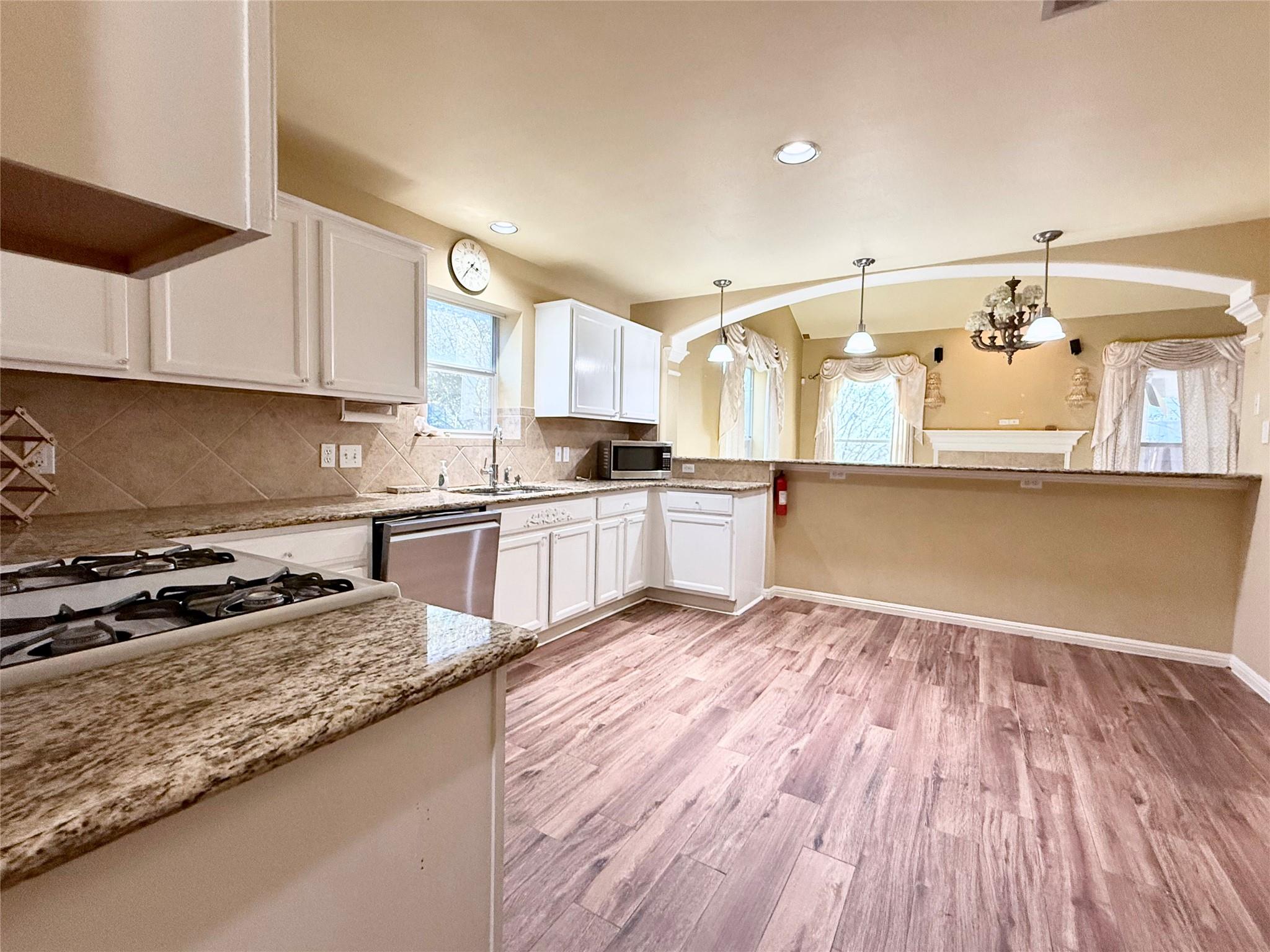 3916 Bonnie Ln, Round Rock, TX 78665