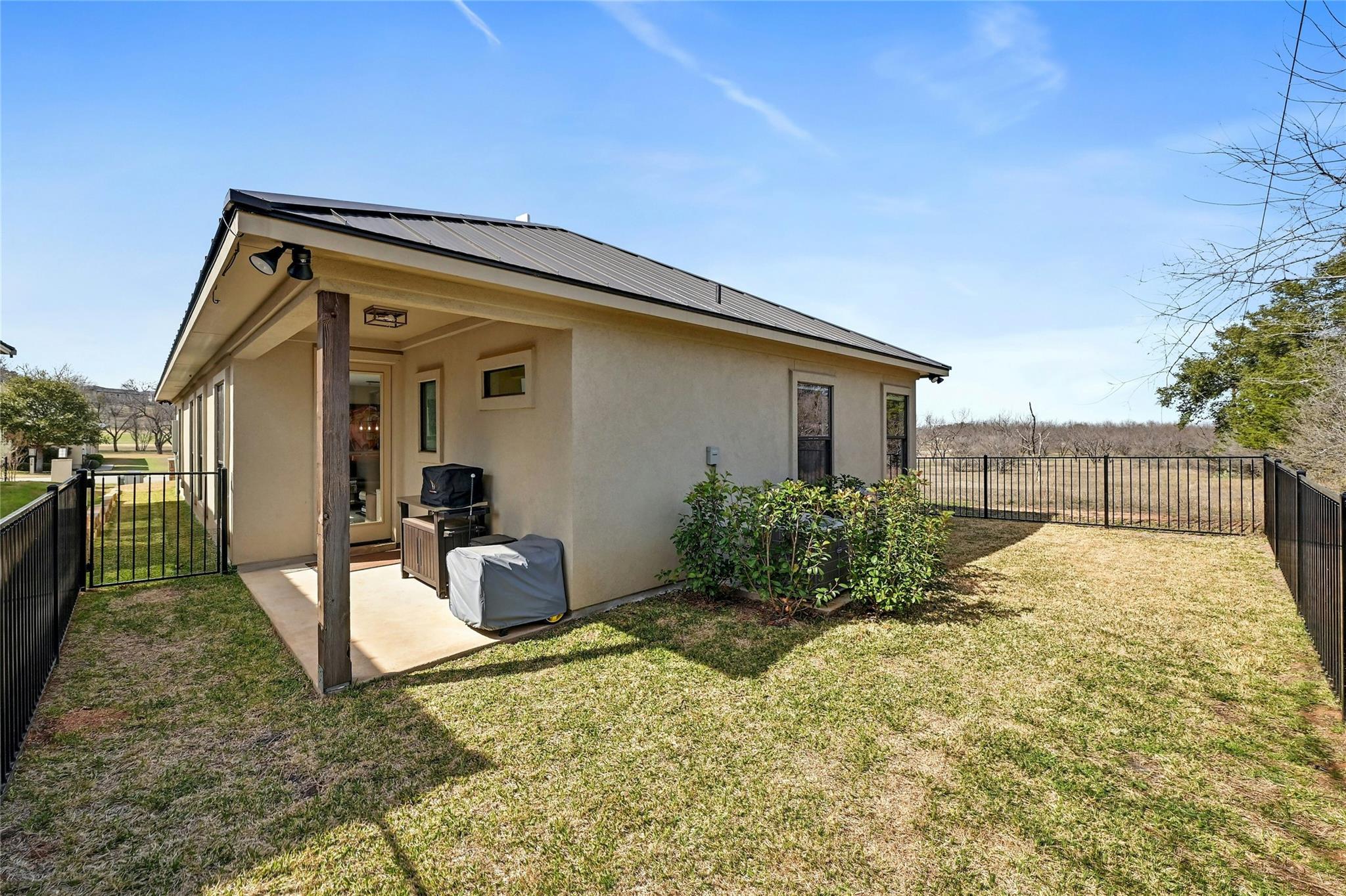 341 Sun Ray, Horseshoe Bay, TX 78657