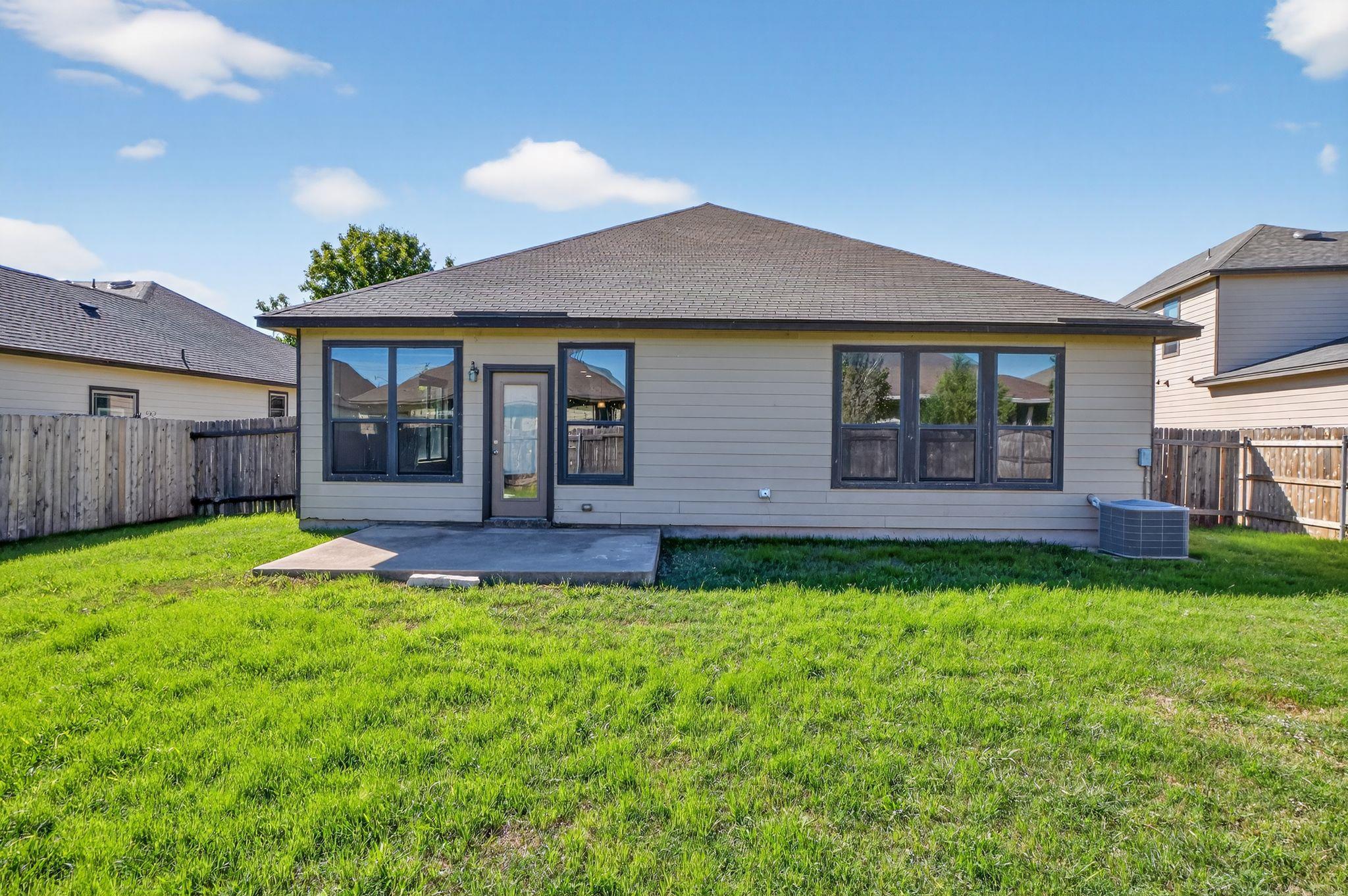 2239 Howry Dr, Georgetown, TX 78626