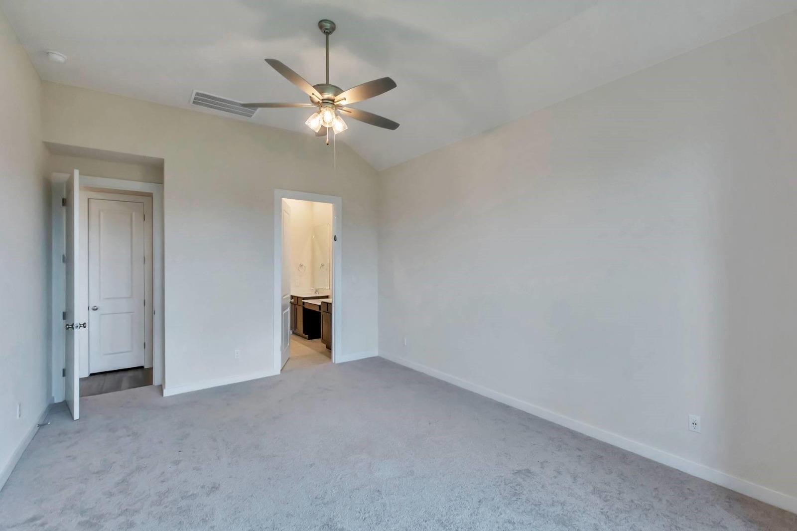 2120 High Victory Rd, Leander, TX 78641