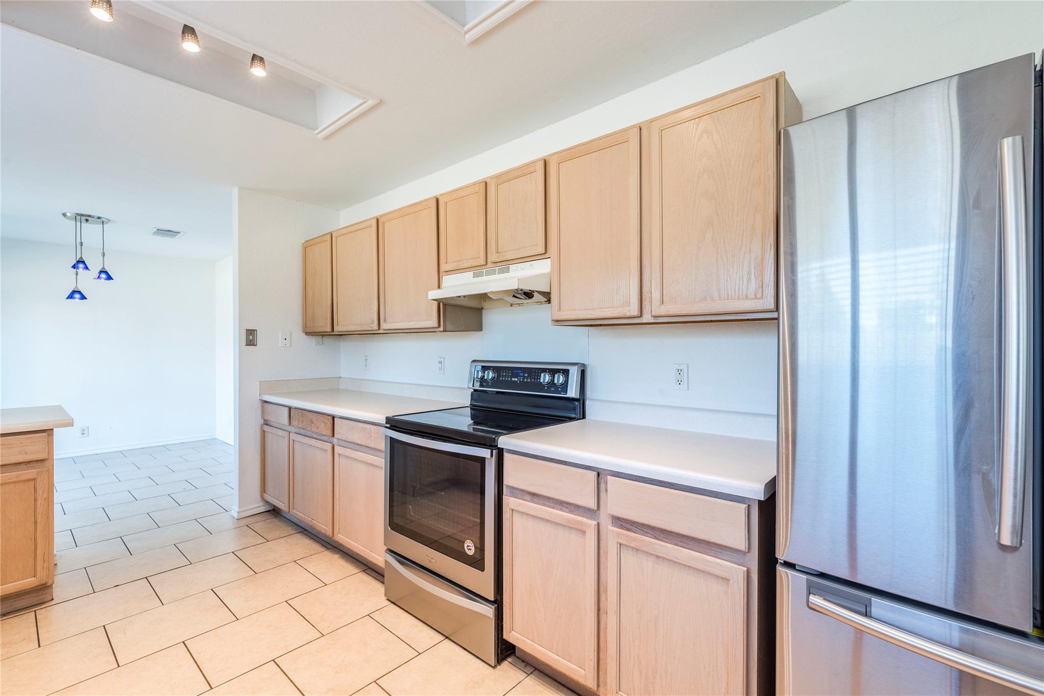 17924 Narsitin Ln, Pflugerville, TX 78660