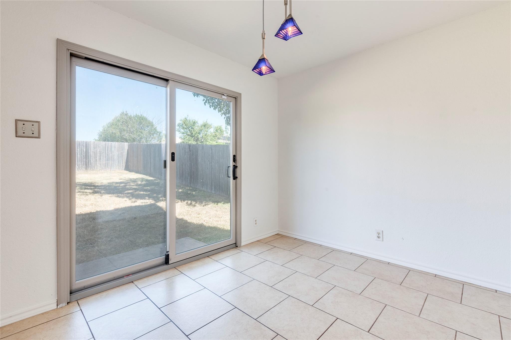 17924 Narsitin Ln, Pflugerville, TX 78660