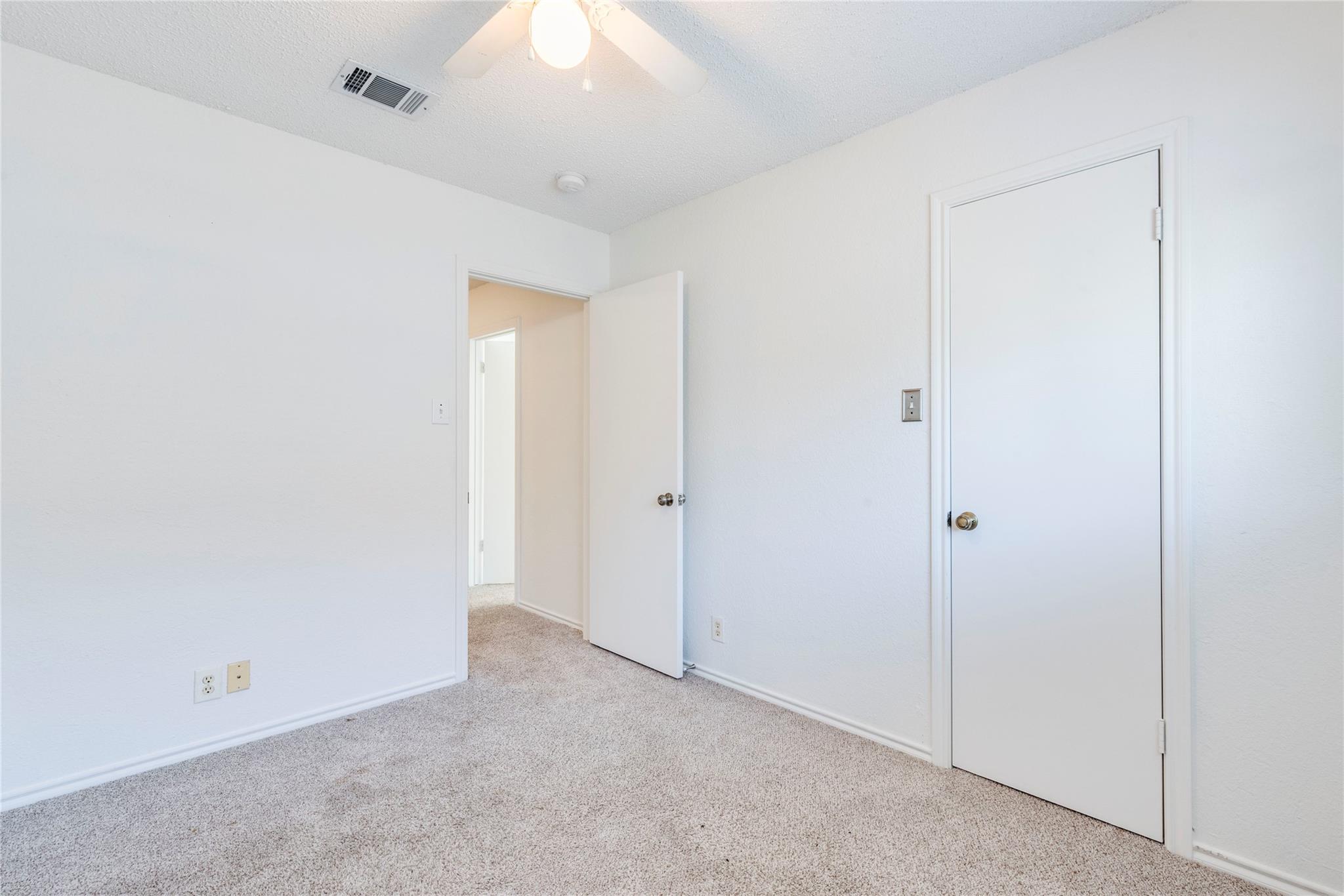 17924 Narsitin Ln, Pflugerville, TX 78660