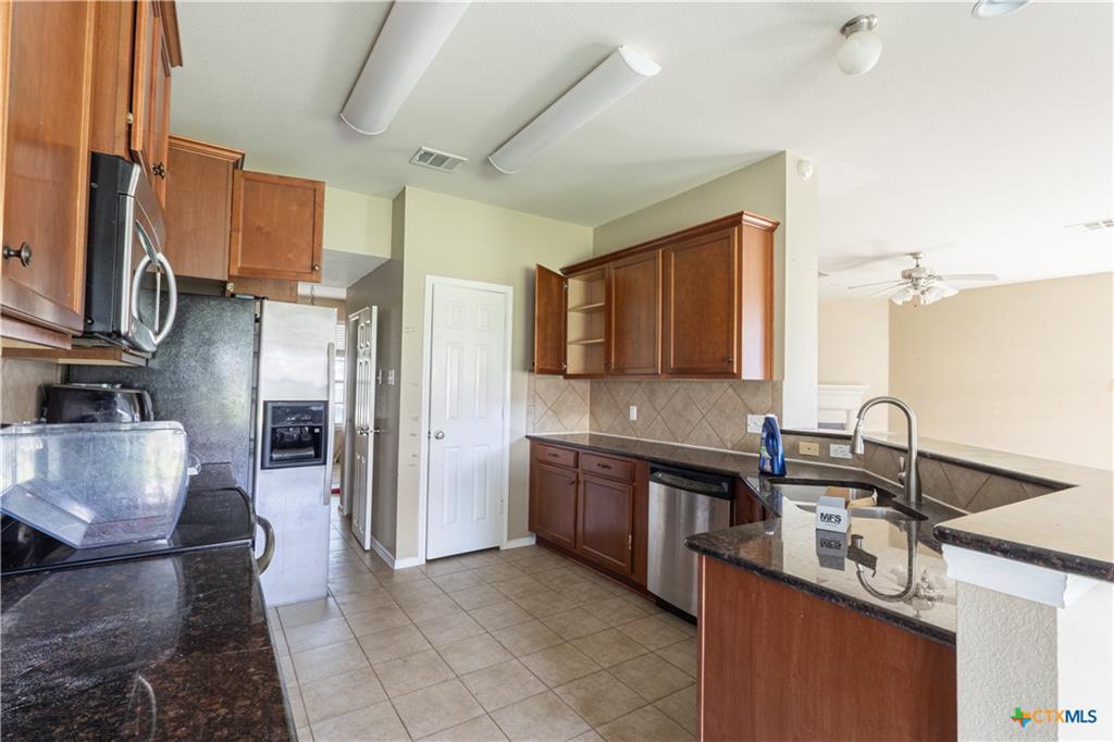 6213 Suellen Ln, Killeen, TX 76542