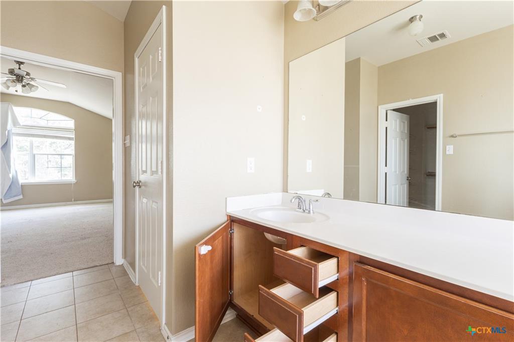 6213 Suellen Ln, Killeen, TX 76542