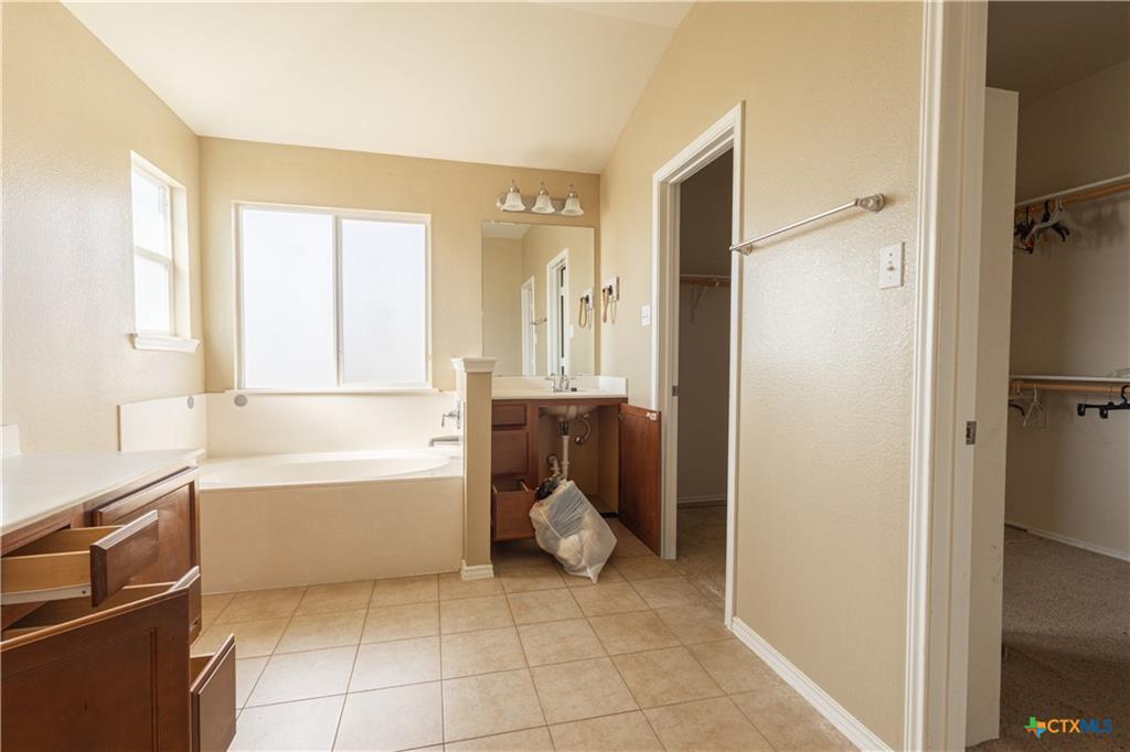 6213 Suellen Ln, Killeen, TX 76542