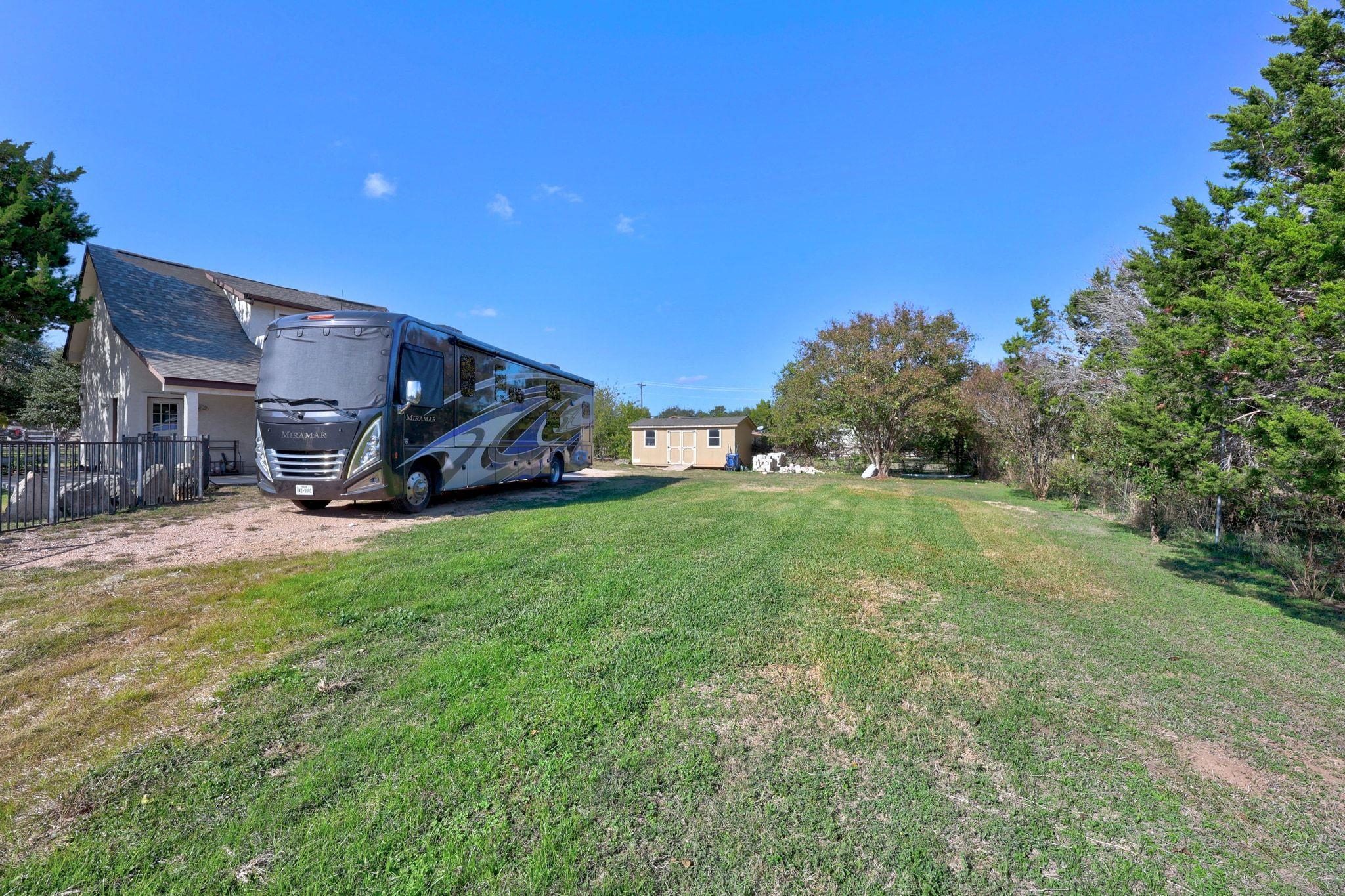 105 Honeycomb Mesa, Leander, TX 78641