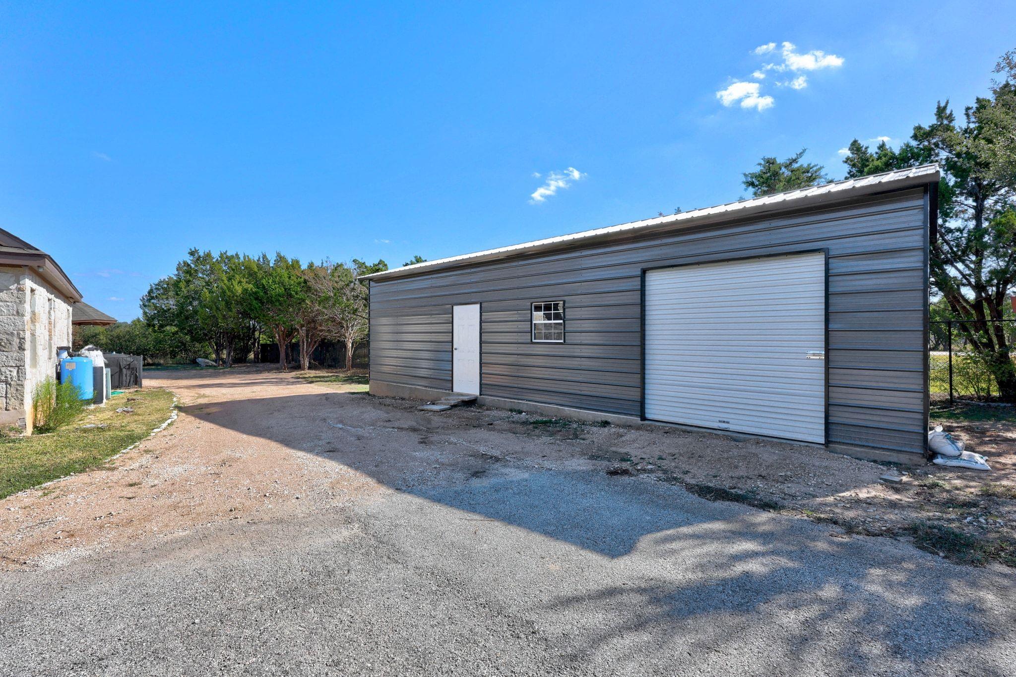 105 Honeycomb Mesa, Leander, TX 78641