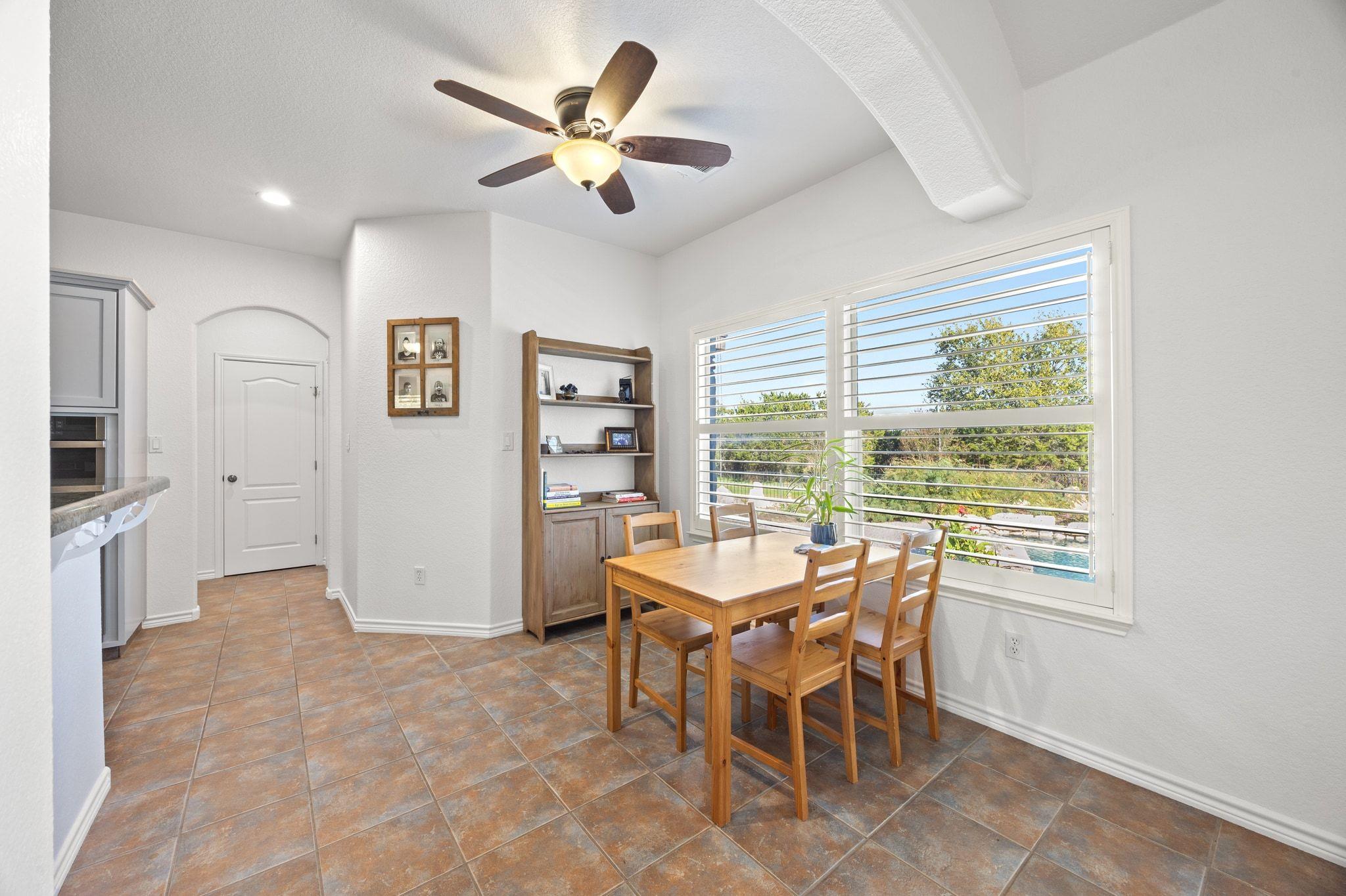 105 Honeycomb Mesa, Leander, TX 78641