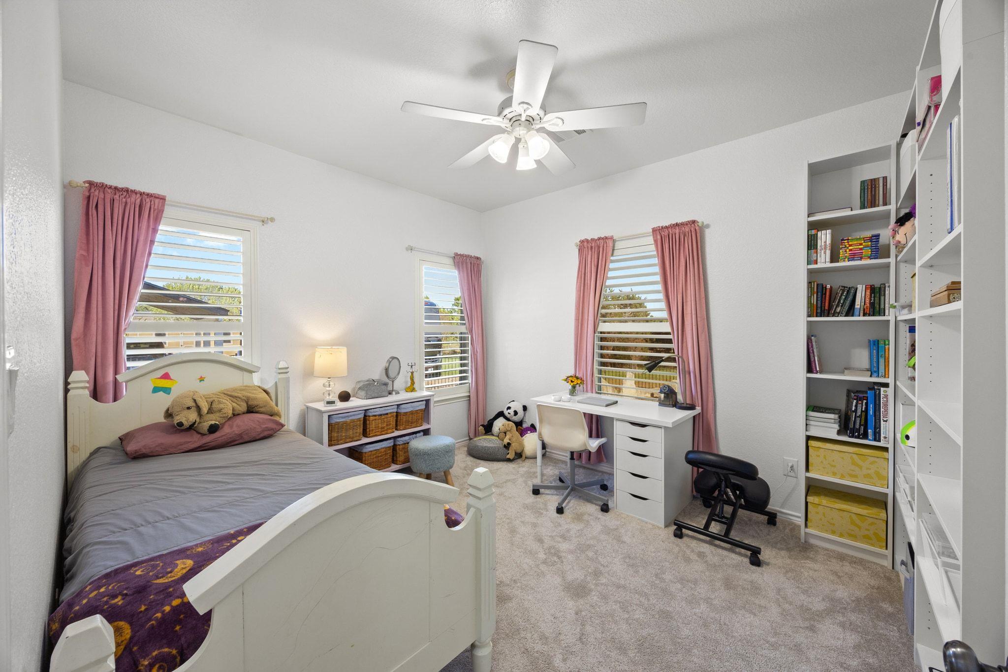 105 Honeycomb Mesa, Leander, TX 78641