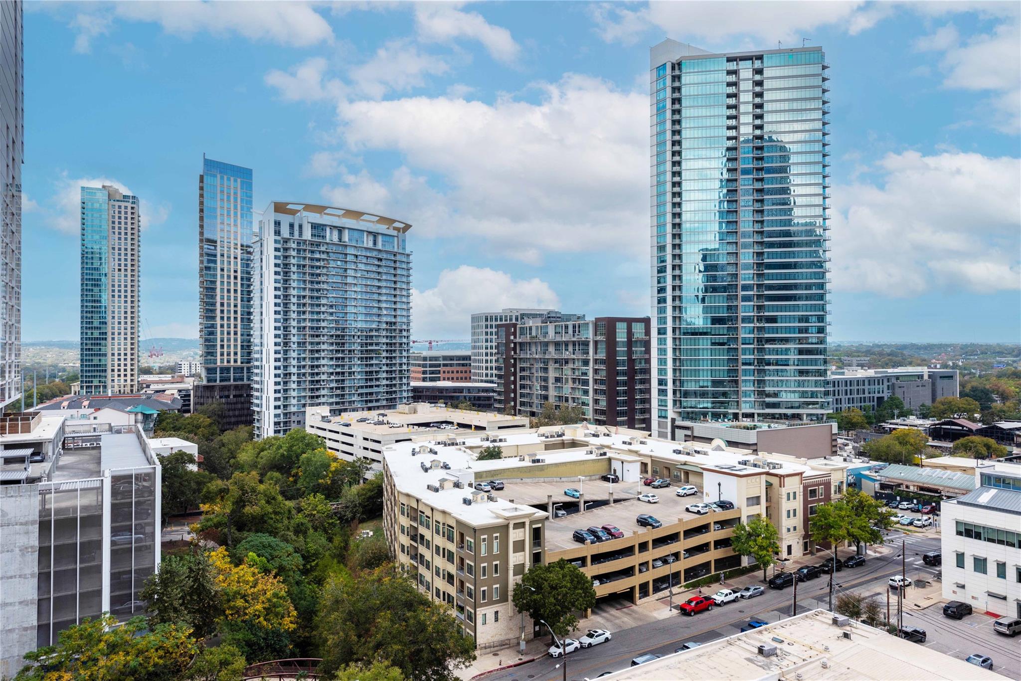 360 Nueces St # 1214, Austin, TX 78701