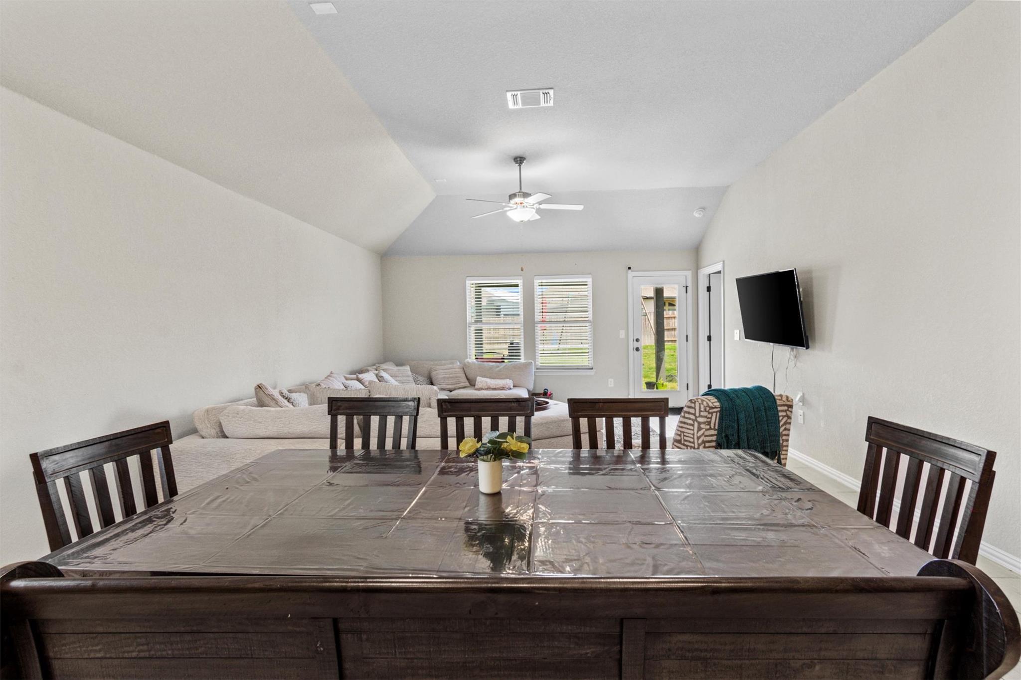 128 Smokebush Trl, Bastrop, TX 78602