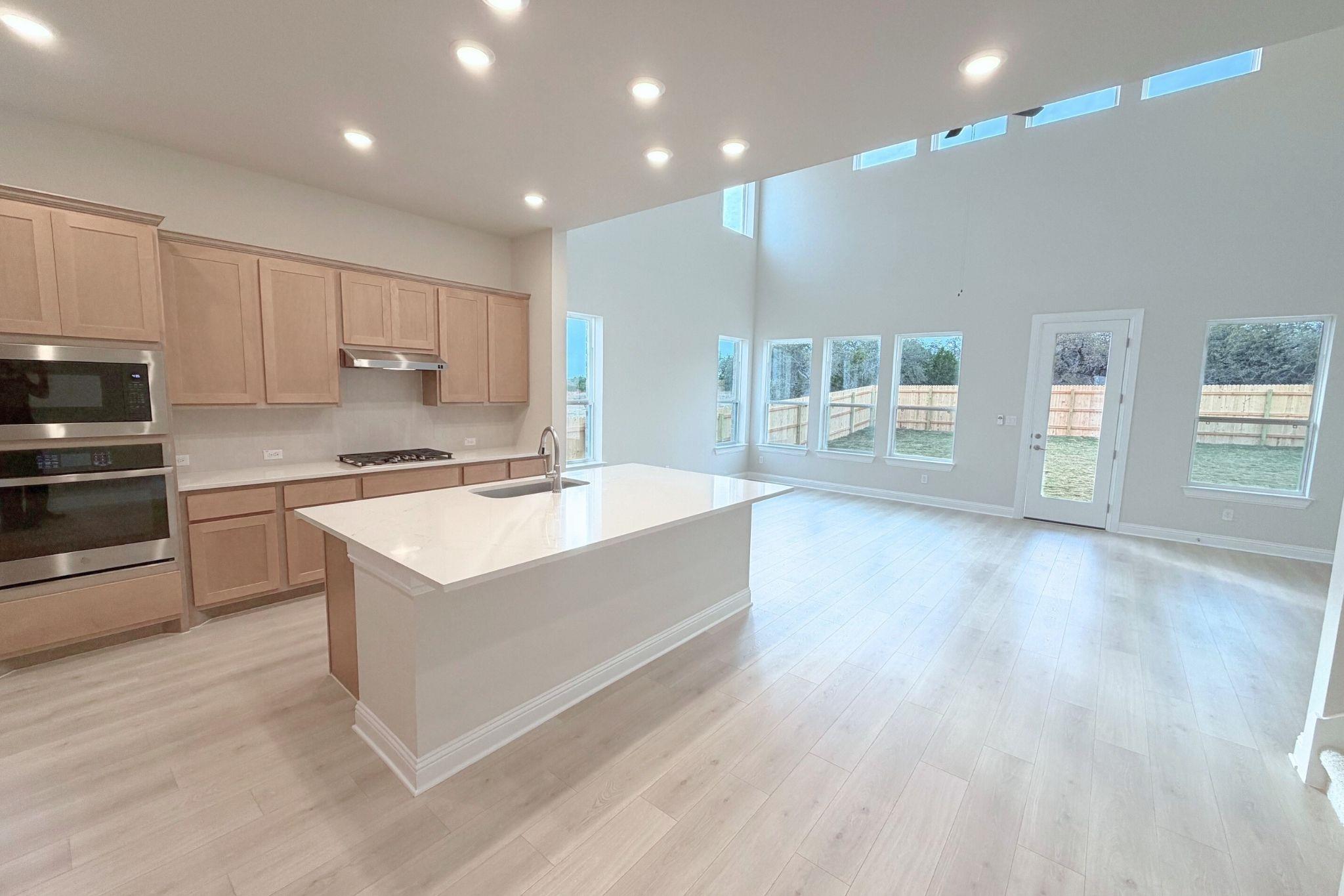 232 Archway Ln, Liberty Hill, TX 78642