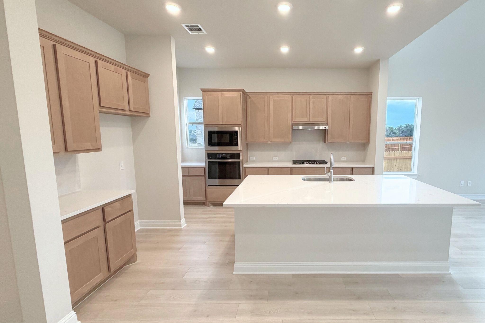 232 Archway Ln, Liberty Hill, TX 78642