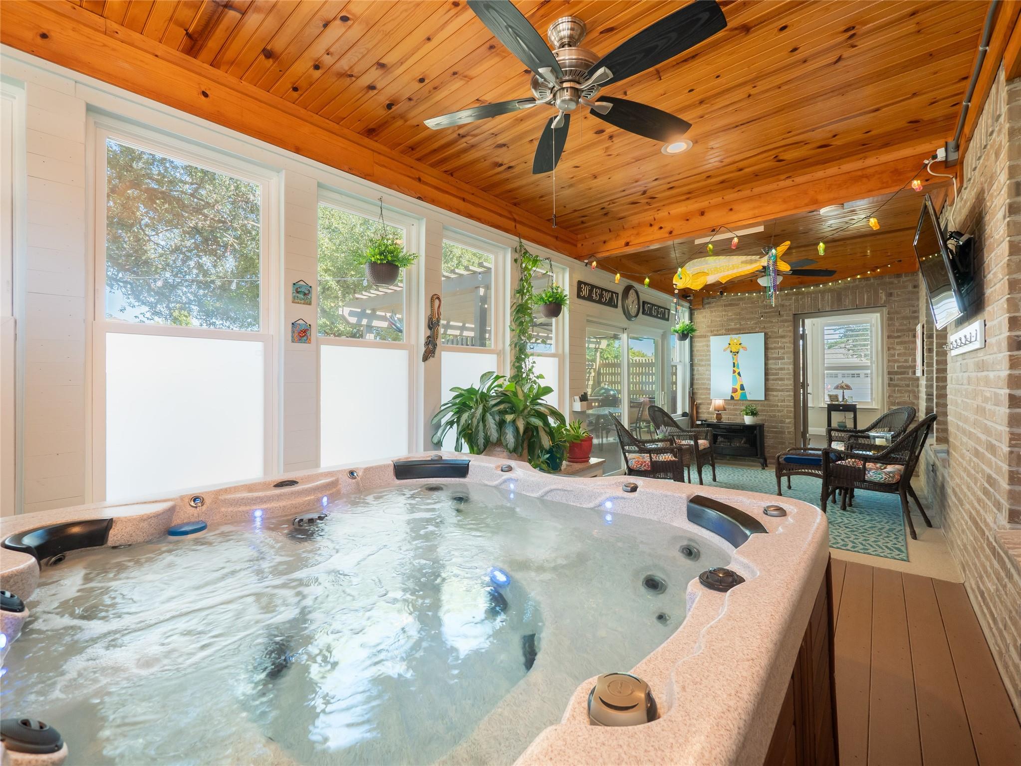 100 San Jacinto Creek Cv, Georgetown, TX 78633