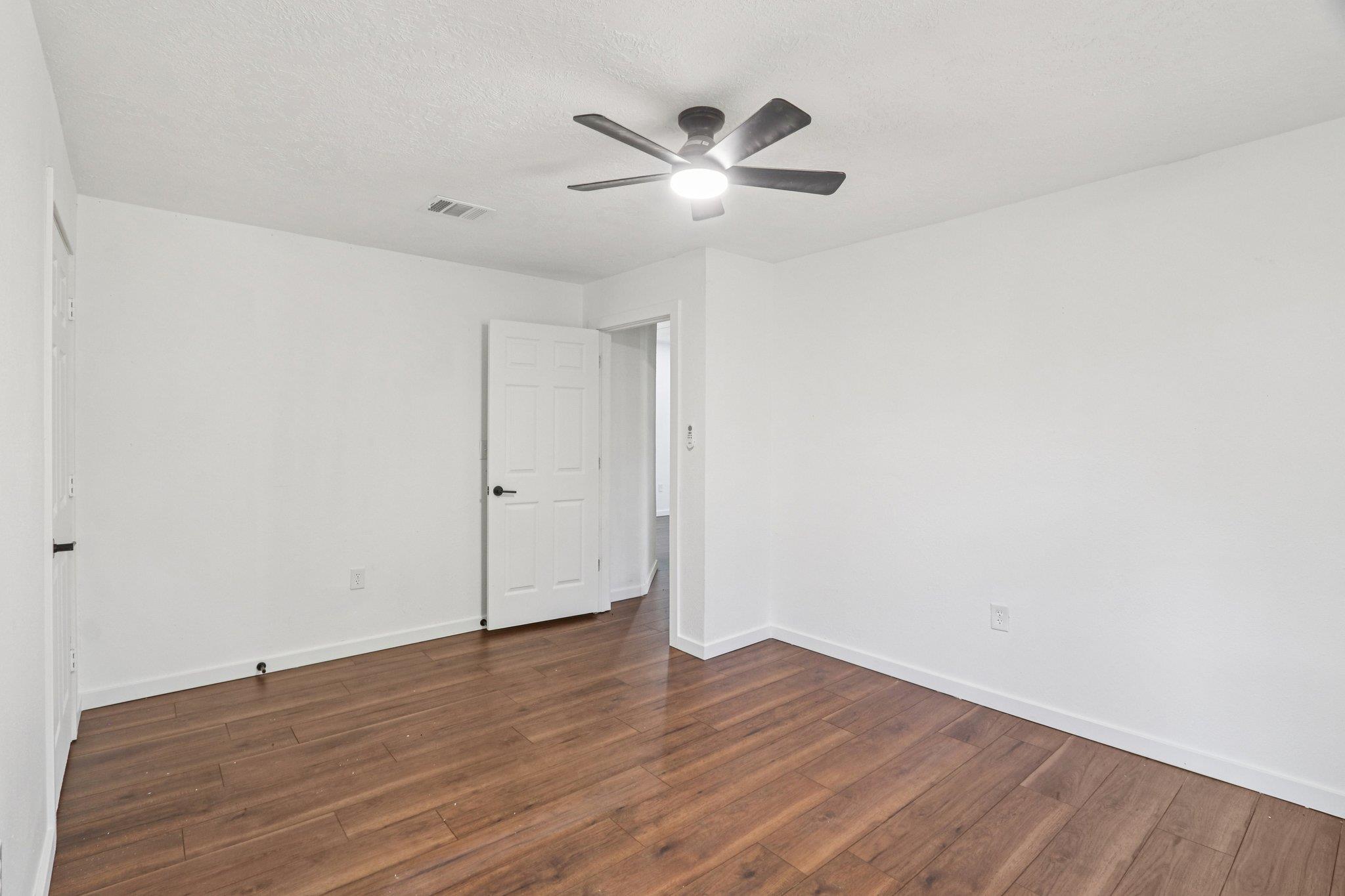 385 Alta Vista Dr, Bastrop, TX 78602