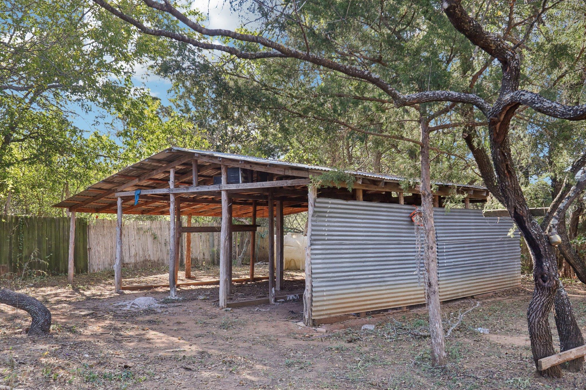 385 Alta Vista Dr, Bastrop, TX 78602