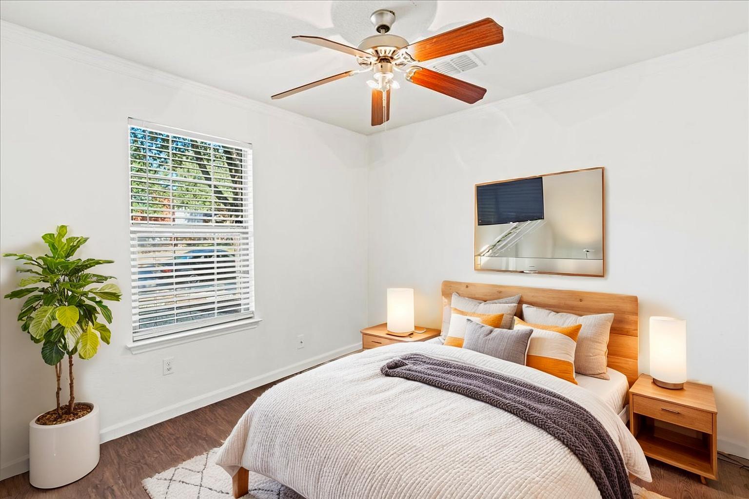 13309 Thome Valley Dr, Del Valle, TX 78617