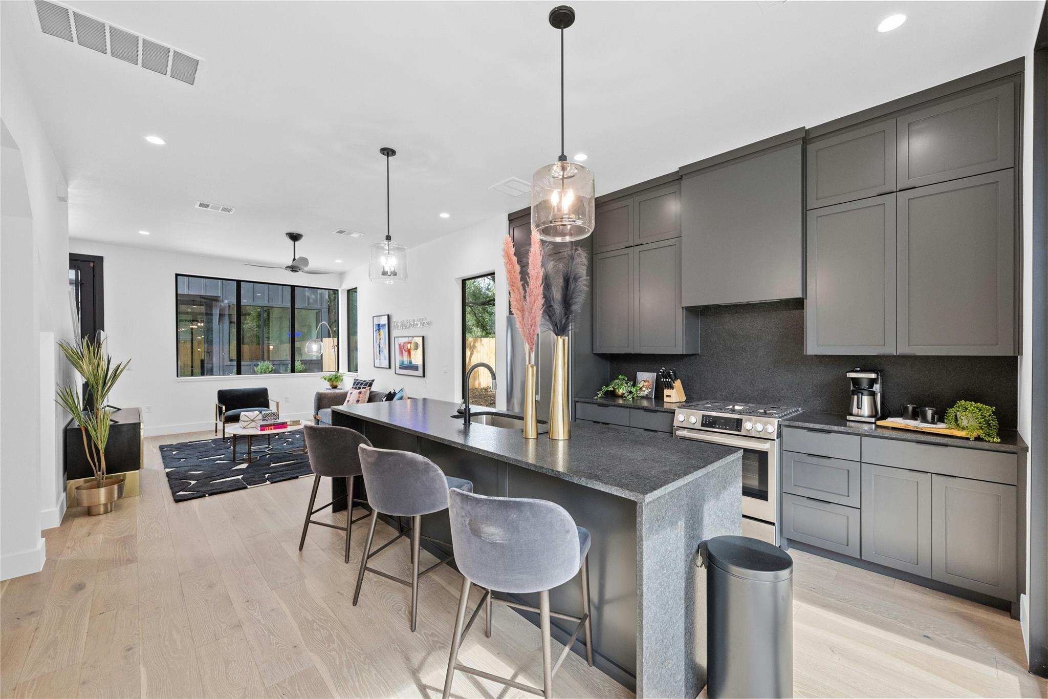 2008 Gathright Cv # 2, Austin, TX 78704