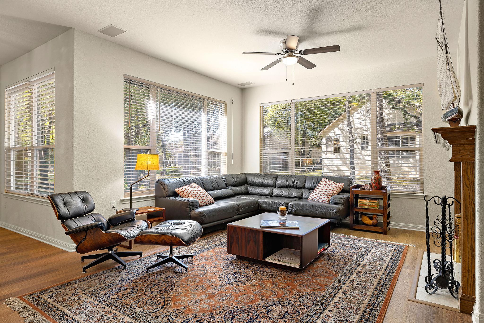 134 Great Frontier Dr, Georgetown, TX 78633