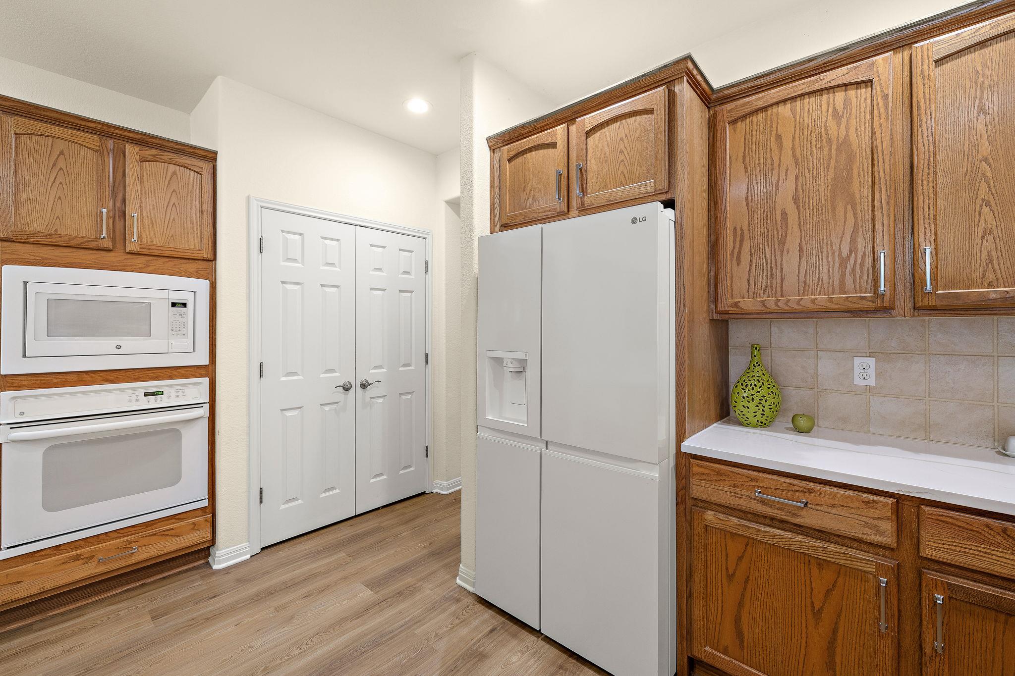 134 Great Frontier Dr, Georgetown, TX 78633