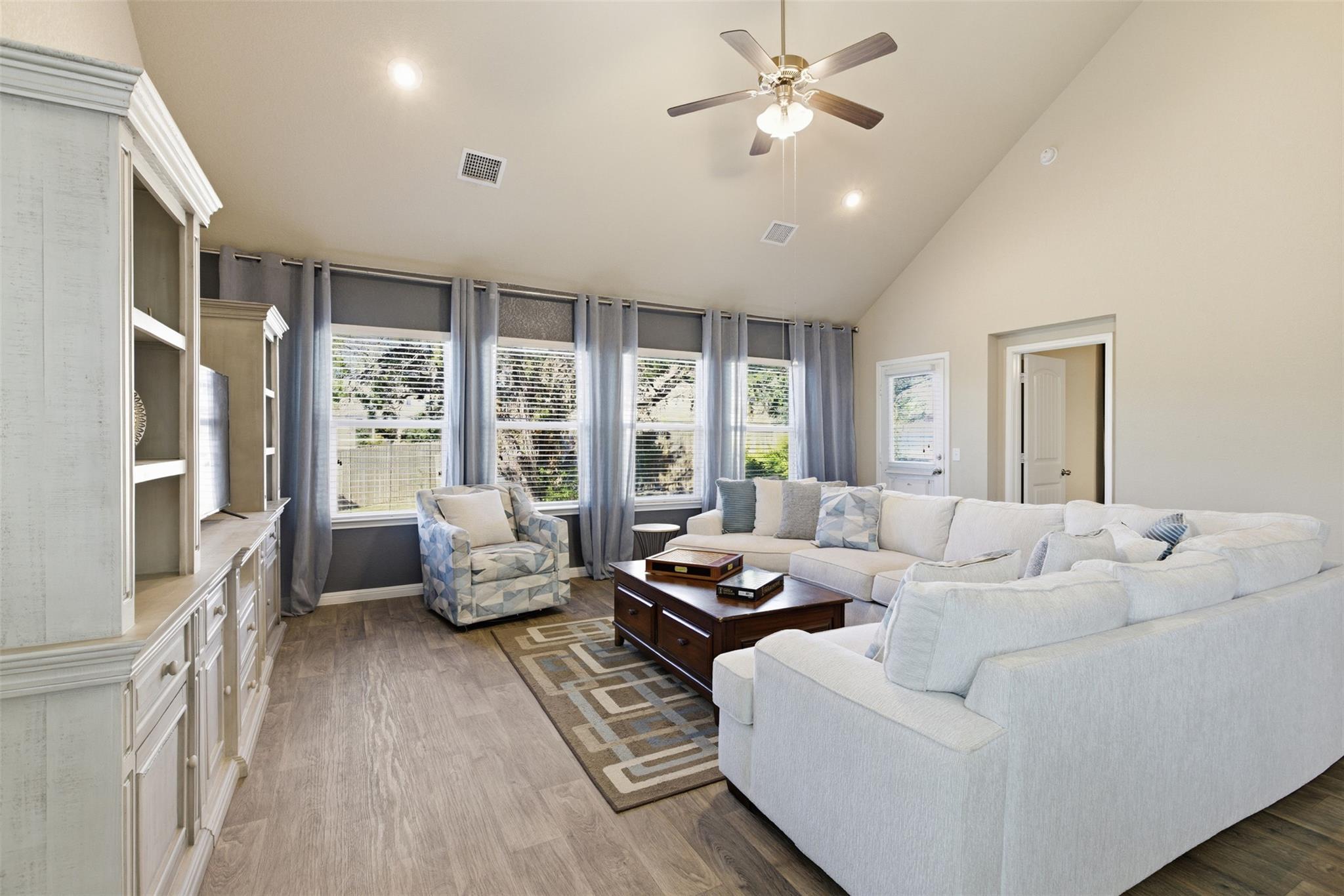 11012 Pack Wagon Trl S, Austin, TX 78754