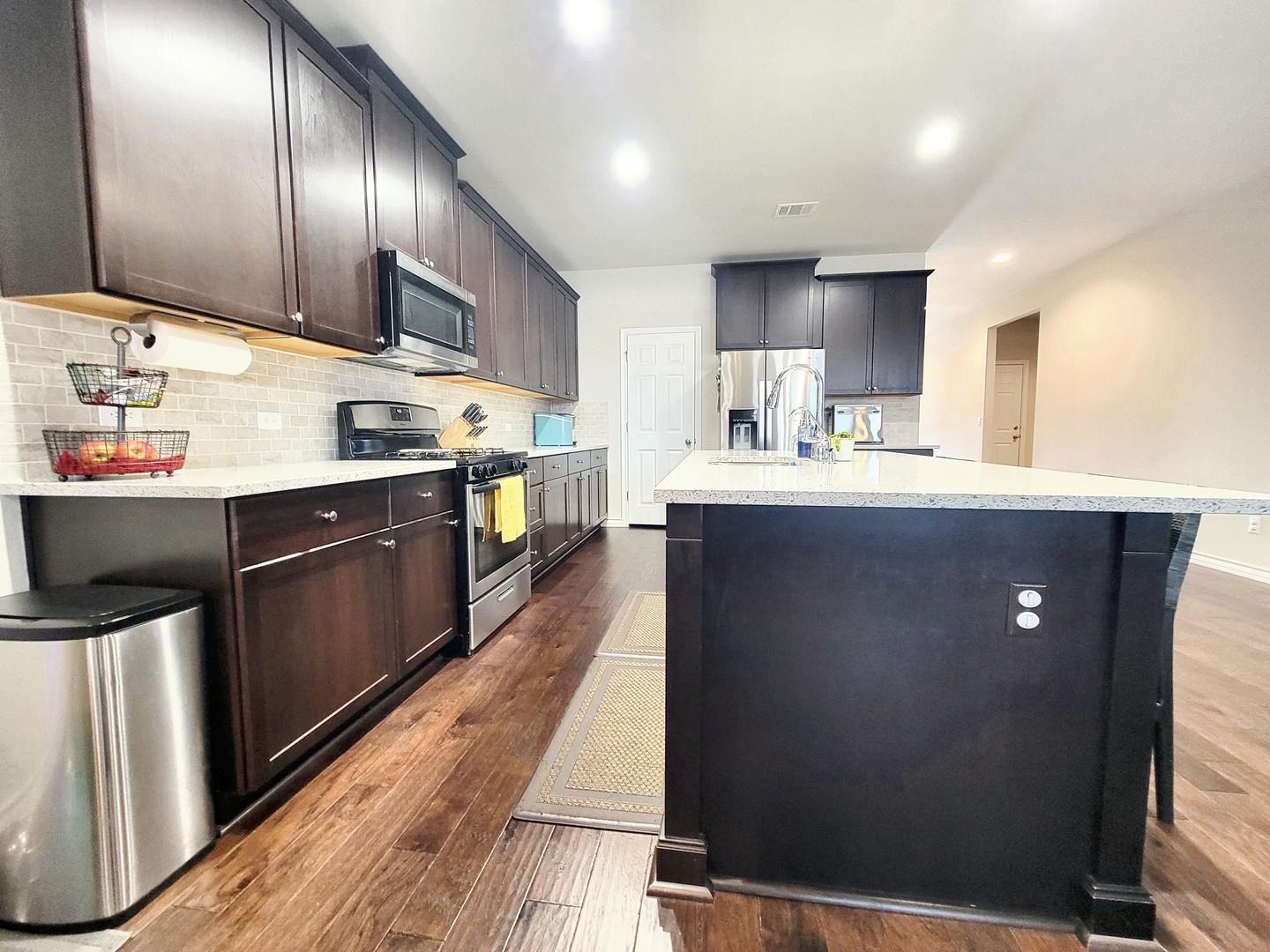 3720 Soft Shore Ln, Pflugerville, TX 78660