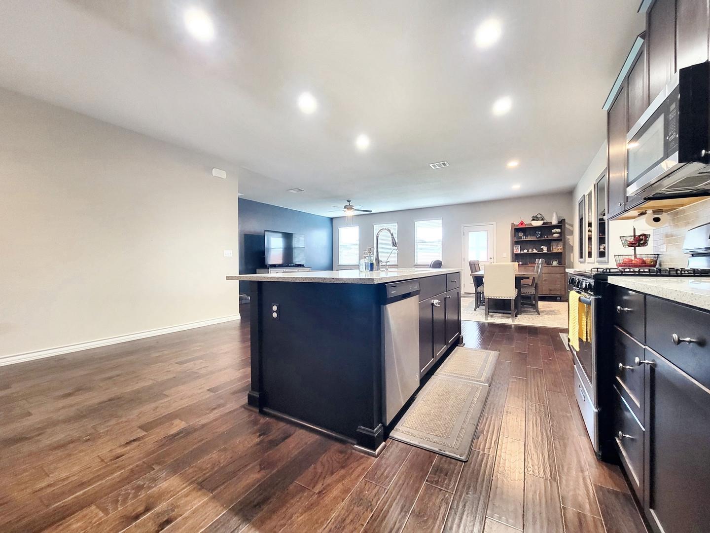 3720 Soft Shore Ln, Pflugerville, TX 78660